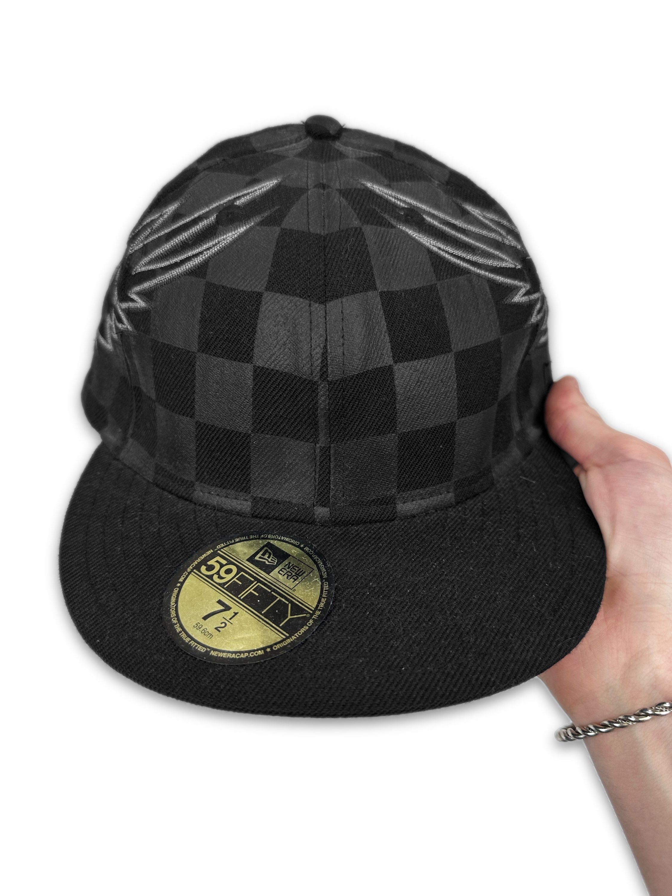 2009 Number (N)ine ‘Angel Wings’ Embroidered Checkered Fitted Hat