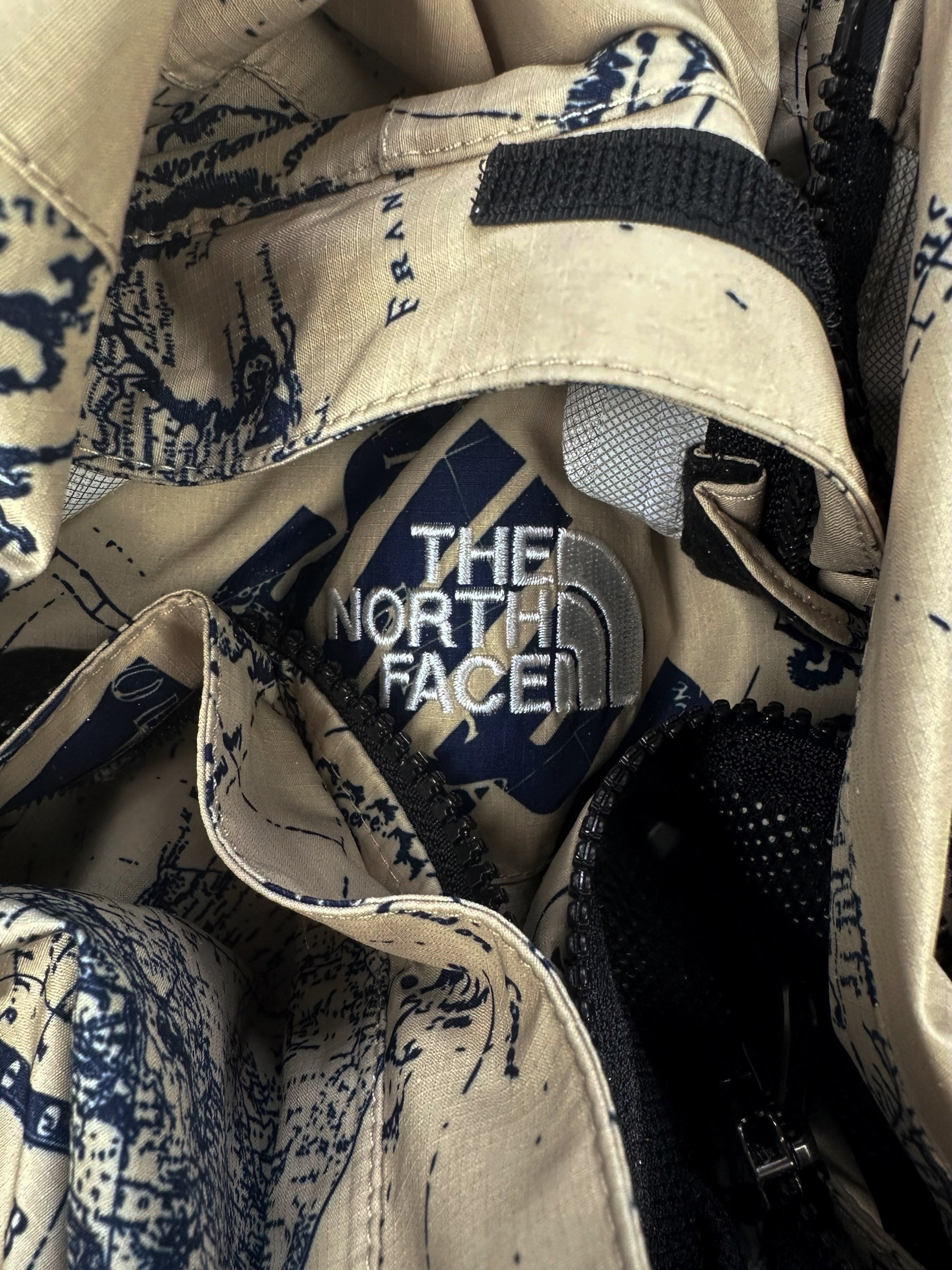 SS12 Supreme x The North Face ‘Map’ Venture 2.5L Hyvent Jacket