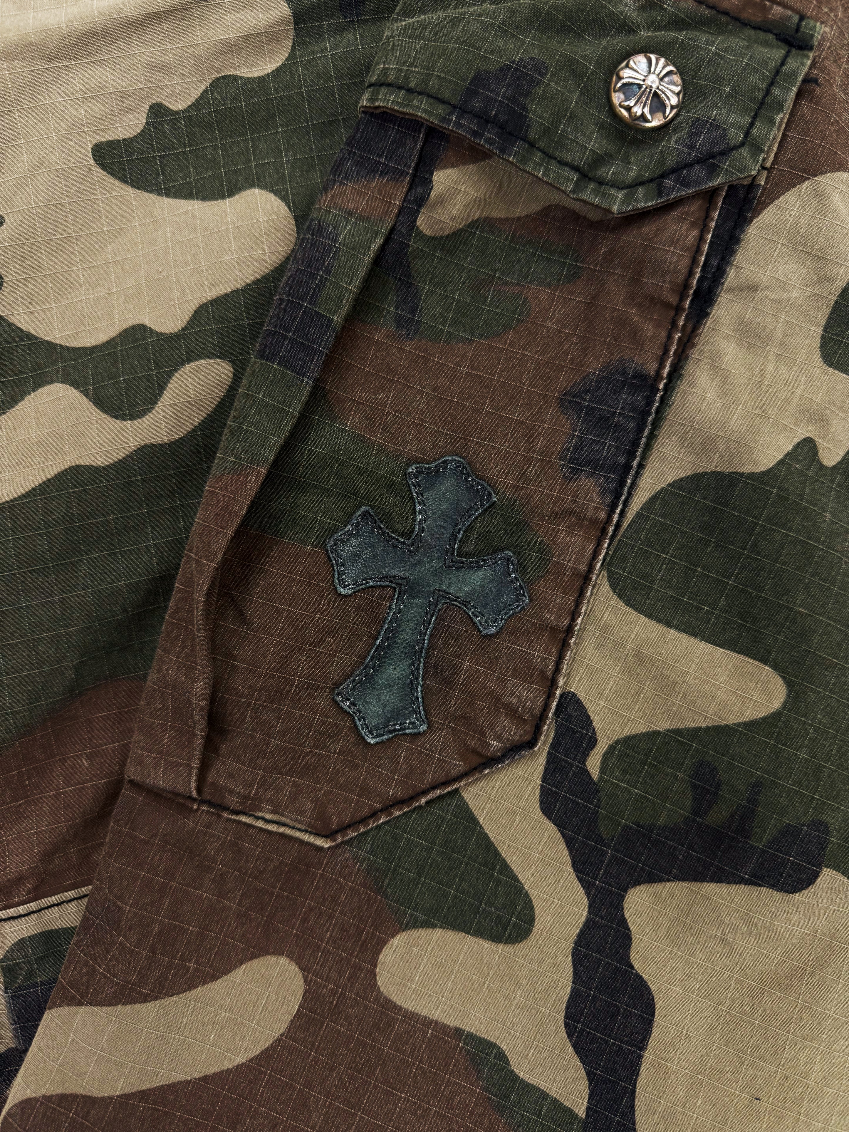 Chrome Hearts Devil Dog Leather Cross Patch Camo Cargo Pocket Pants