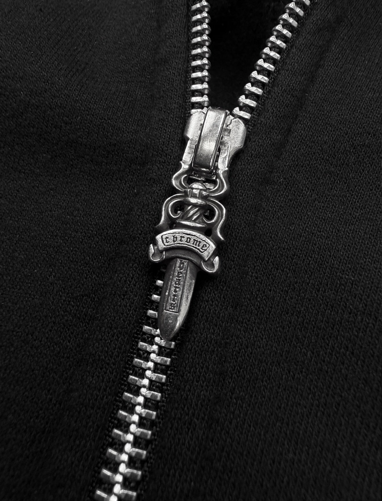 Chrome Hearts ‘Las Vegas’ Exclusive Horseshoe Dagger Zip-up Hoodie