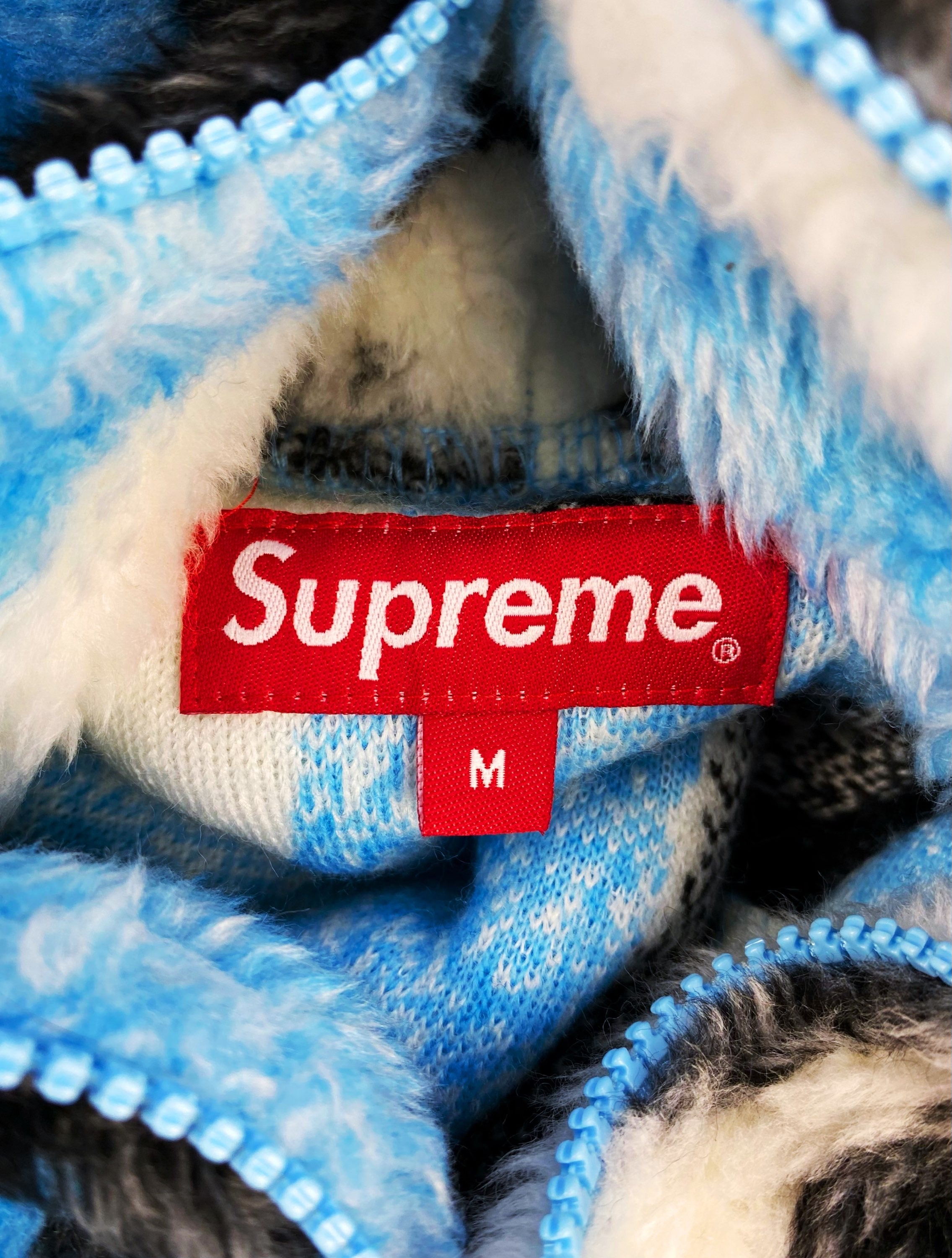 AW20 Supreme ‘Penguin’ Ice Blue Hooded Spellout Fleece Jacket