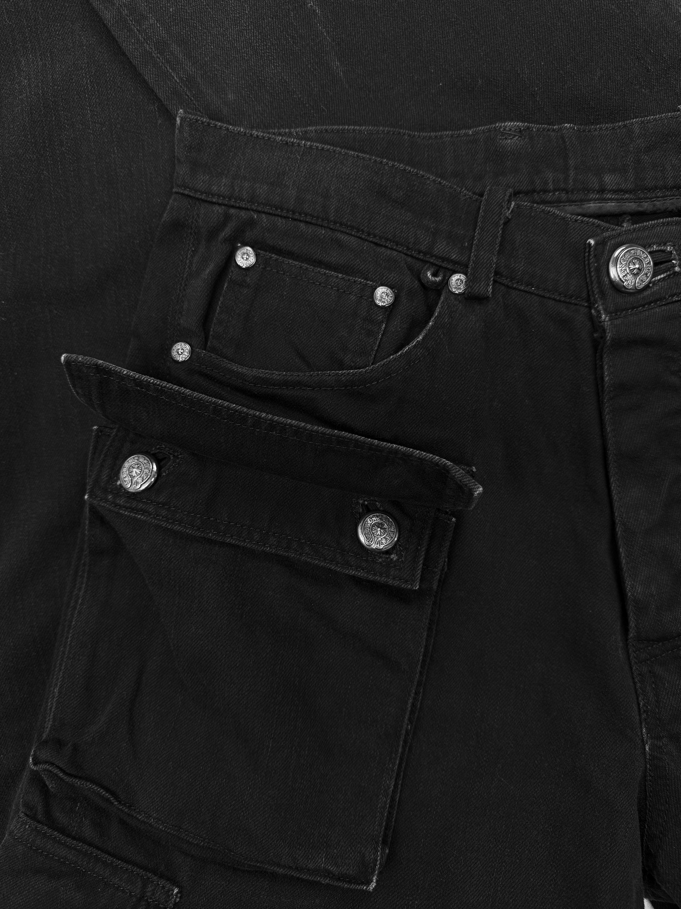 Chrome Hearts ‘Fatigue’ 9 Cargo Pocket Fleur Knee Washed Denim Pants