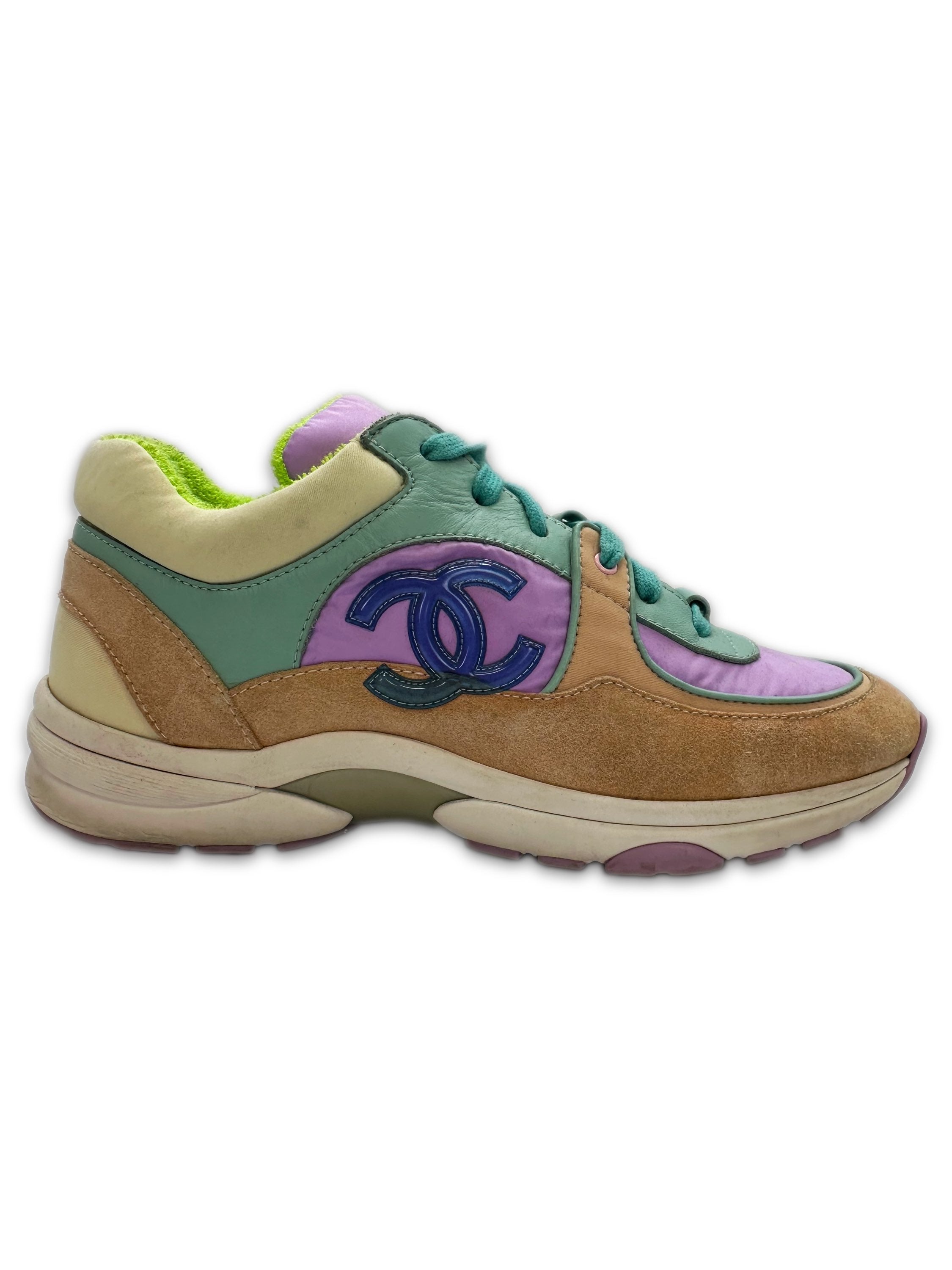 2018 Chanel ‘CC’ Logo Suede Lambskin Pastel Sneakers