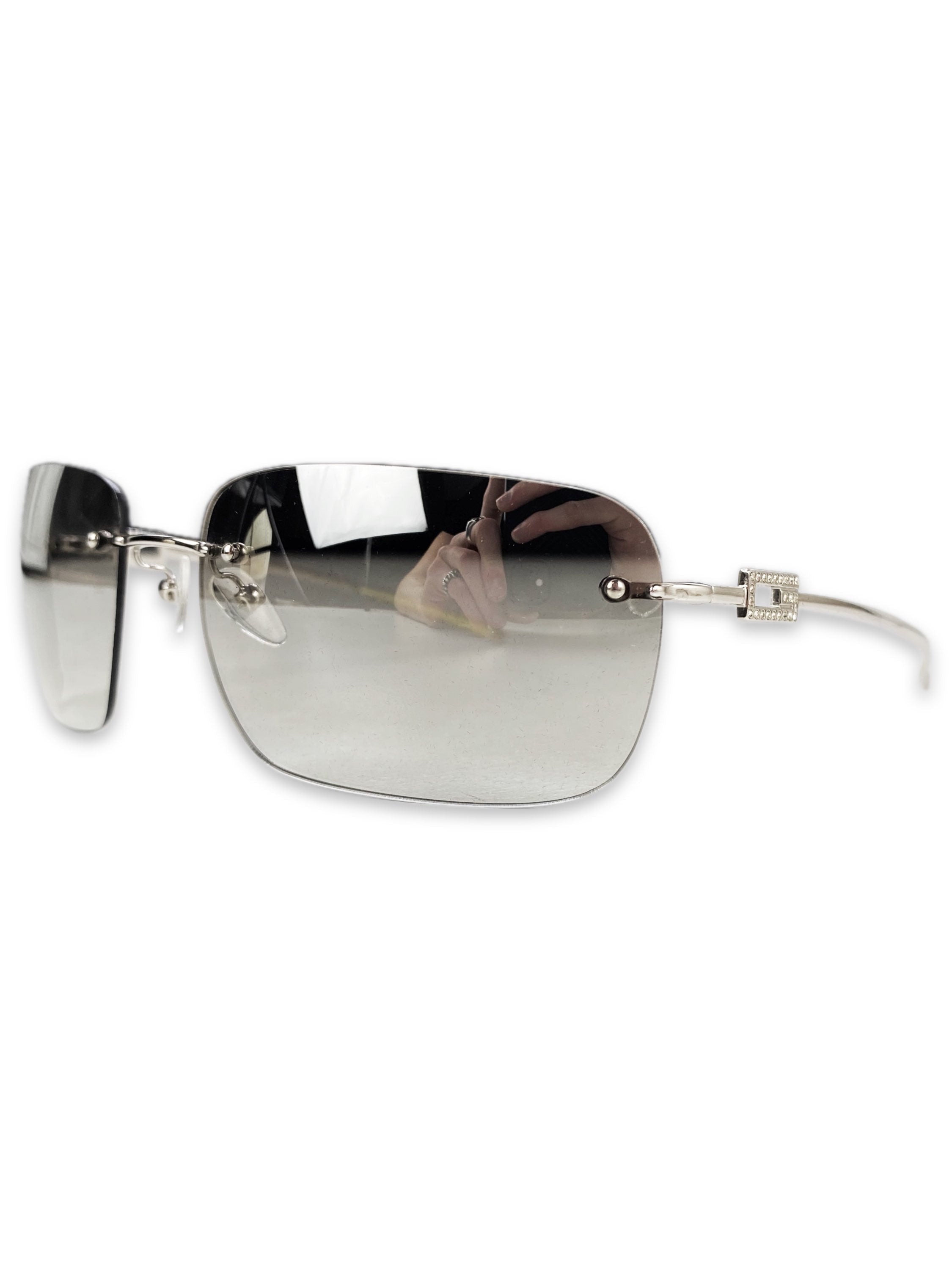 Gucci Rhinestone G Logo Silver Rounded Sunglasses