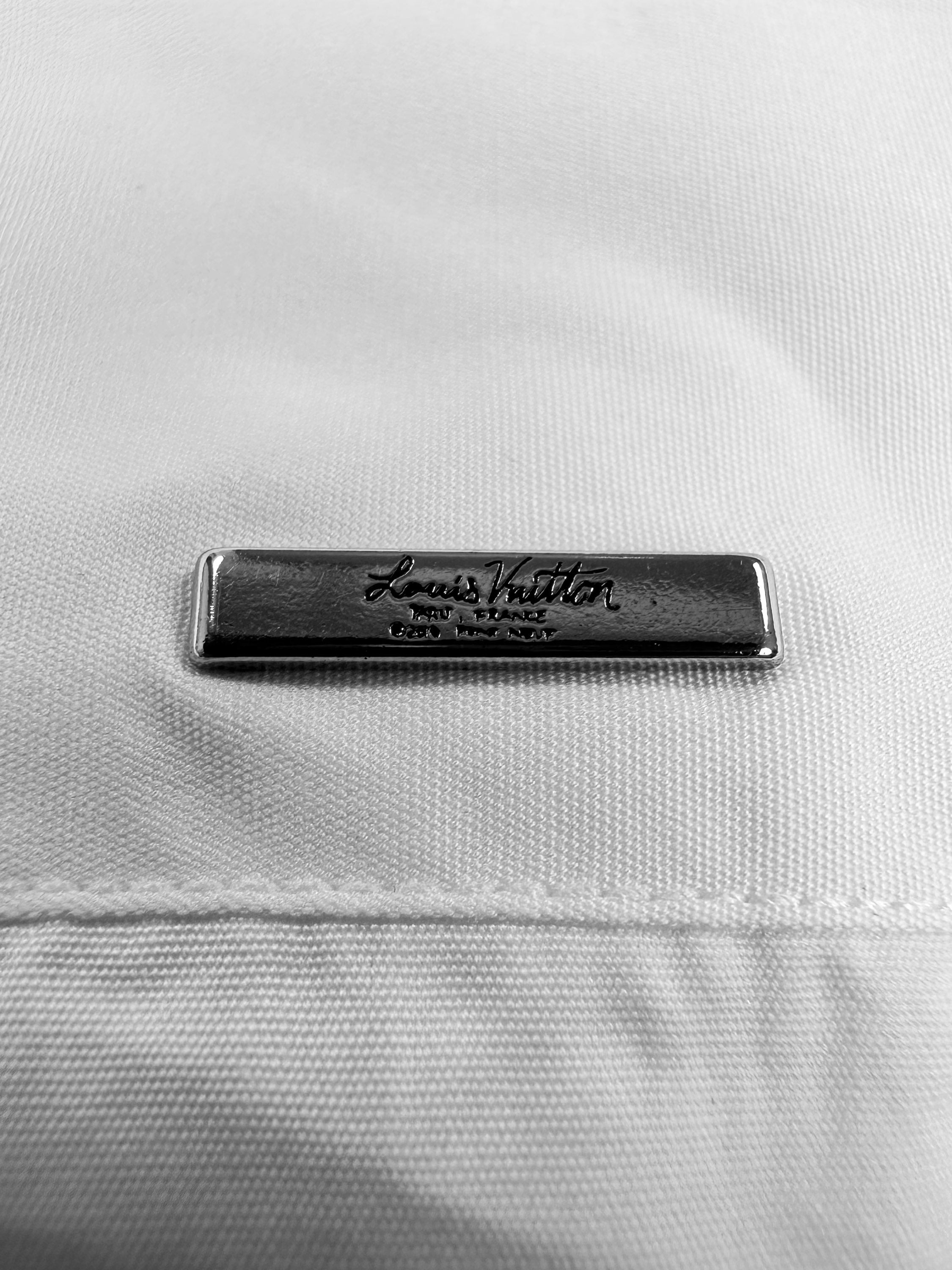 Louis Vuitton White ‘Metal’ Logo Collared Long Sleeve Shirt