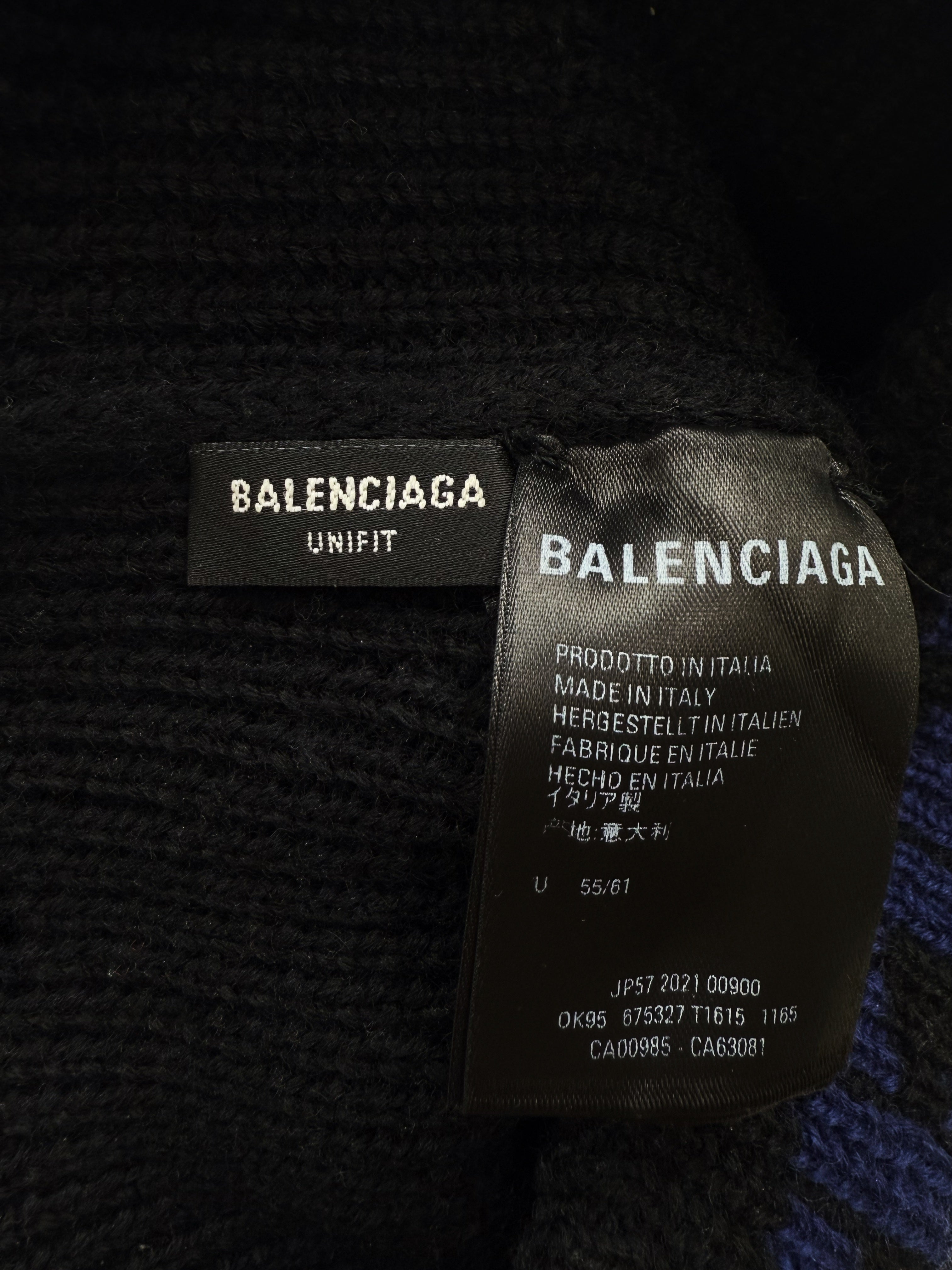 Balenciaga Spell Out Logo Black Knitted Beanie
