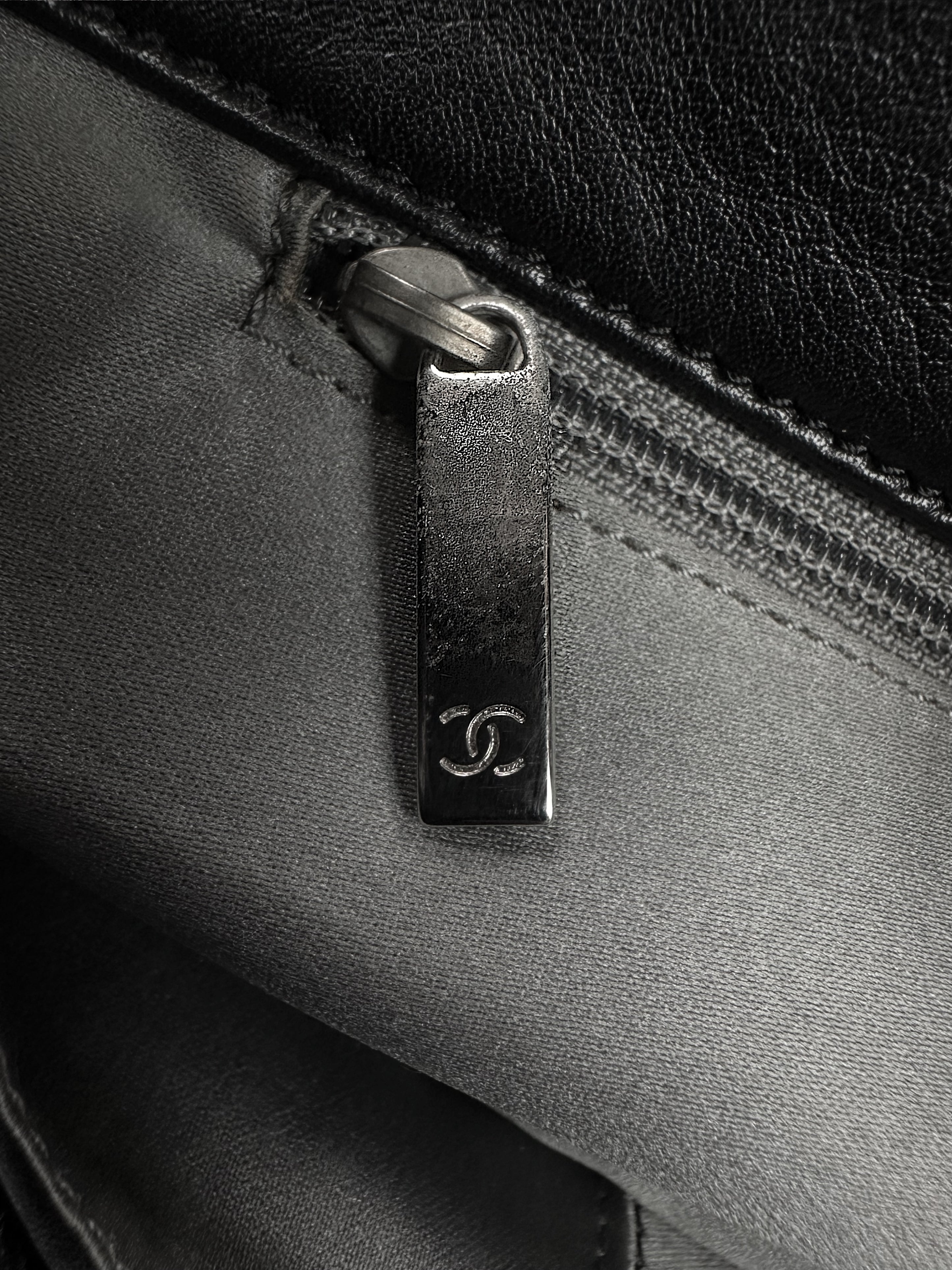 2006 Chanel Resin Modern Chain Black Lambskin Leather Flap Bag
