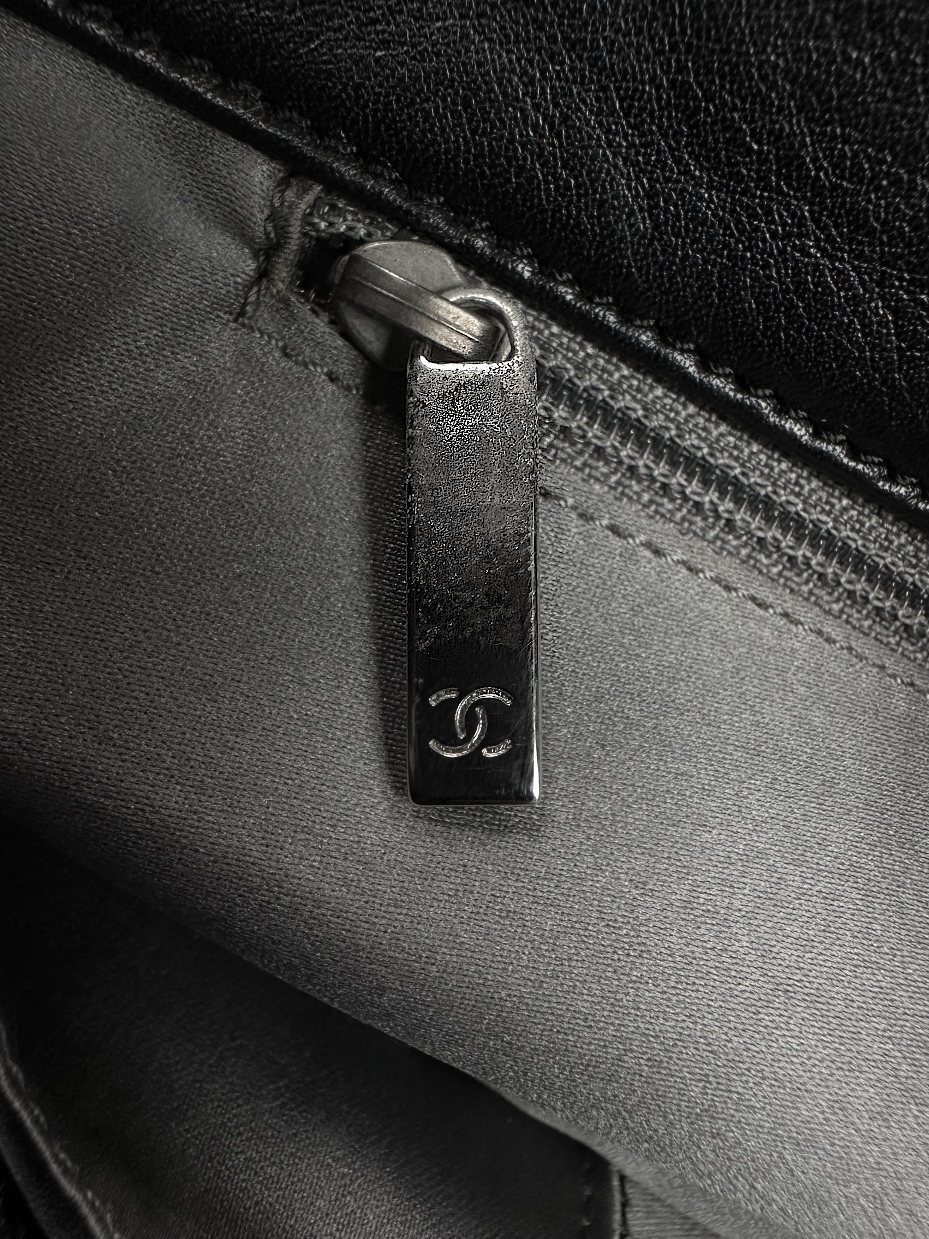 2006 Chanel Resin Modern Chain Black Lambskin Leather Flap Bag