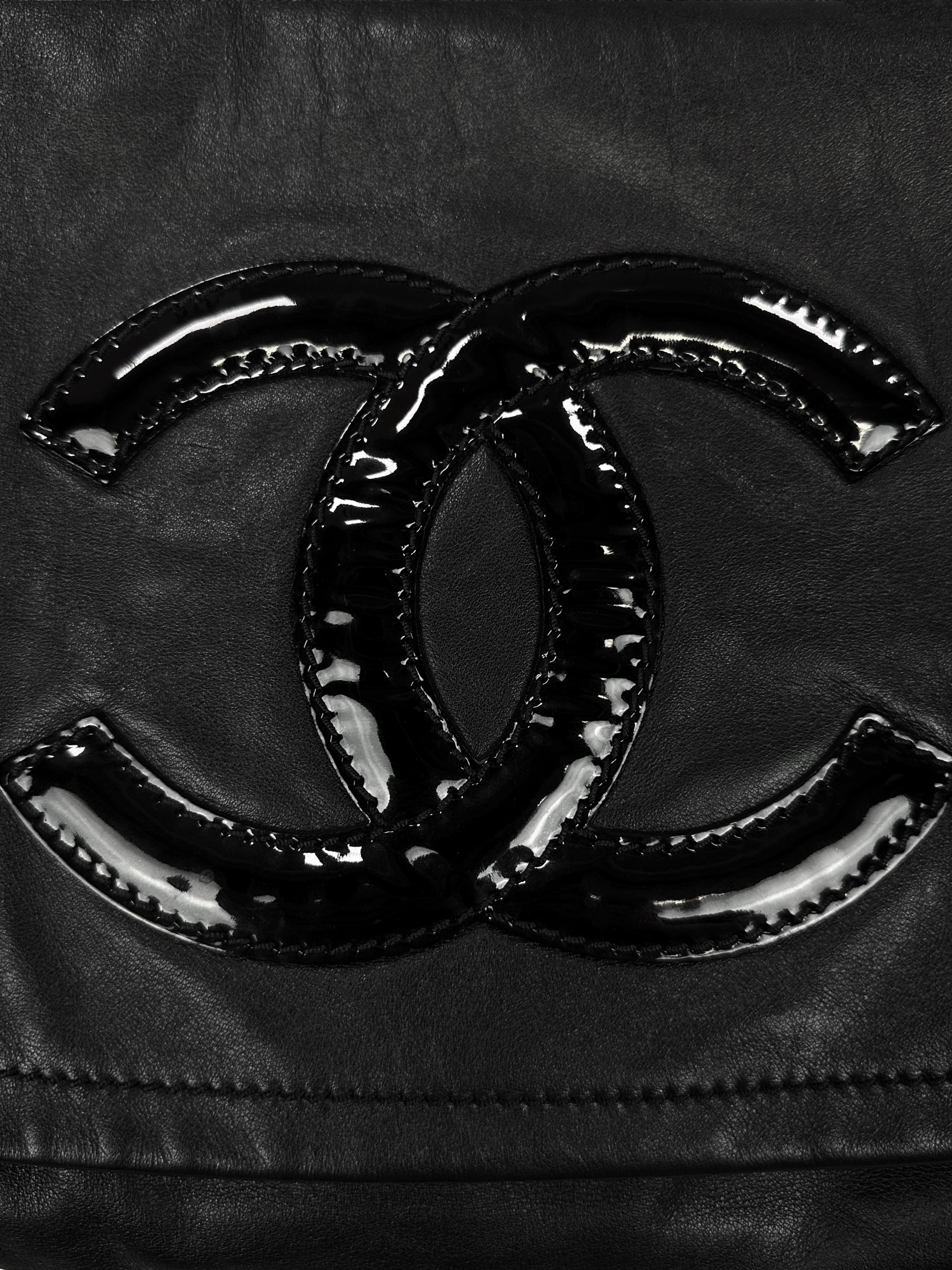 2006 Chanel Resin Modern Chain Black Lambskin Leather Flap Bag