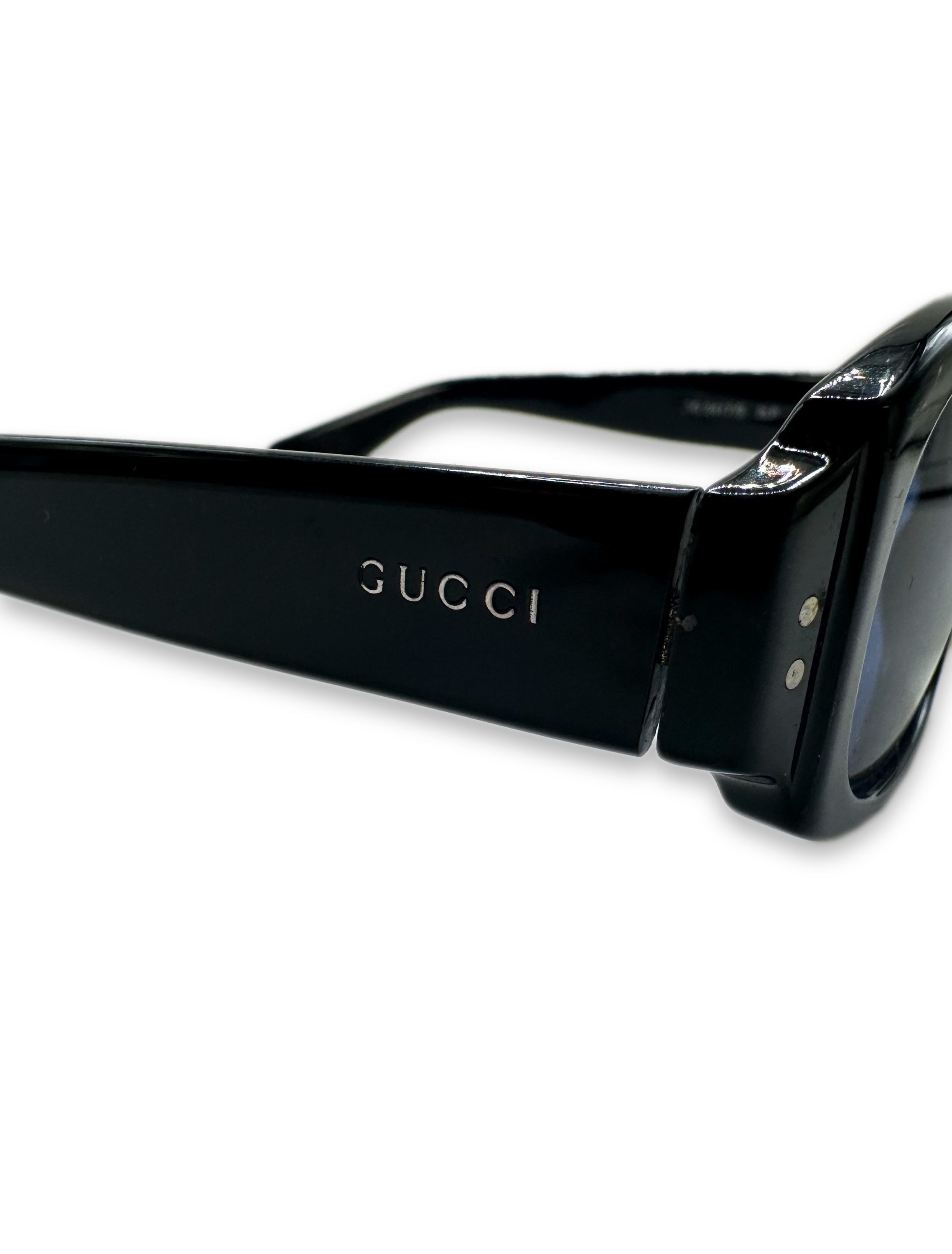 00s Gucci ‘Oval’ Frame Blue Tint Black Glossy Sunglasses