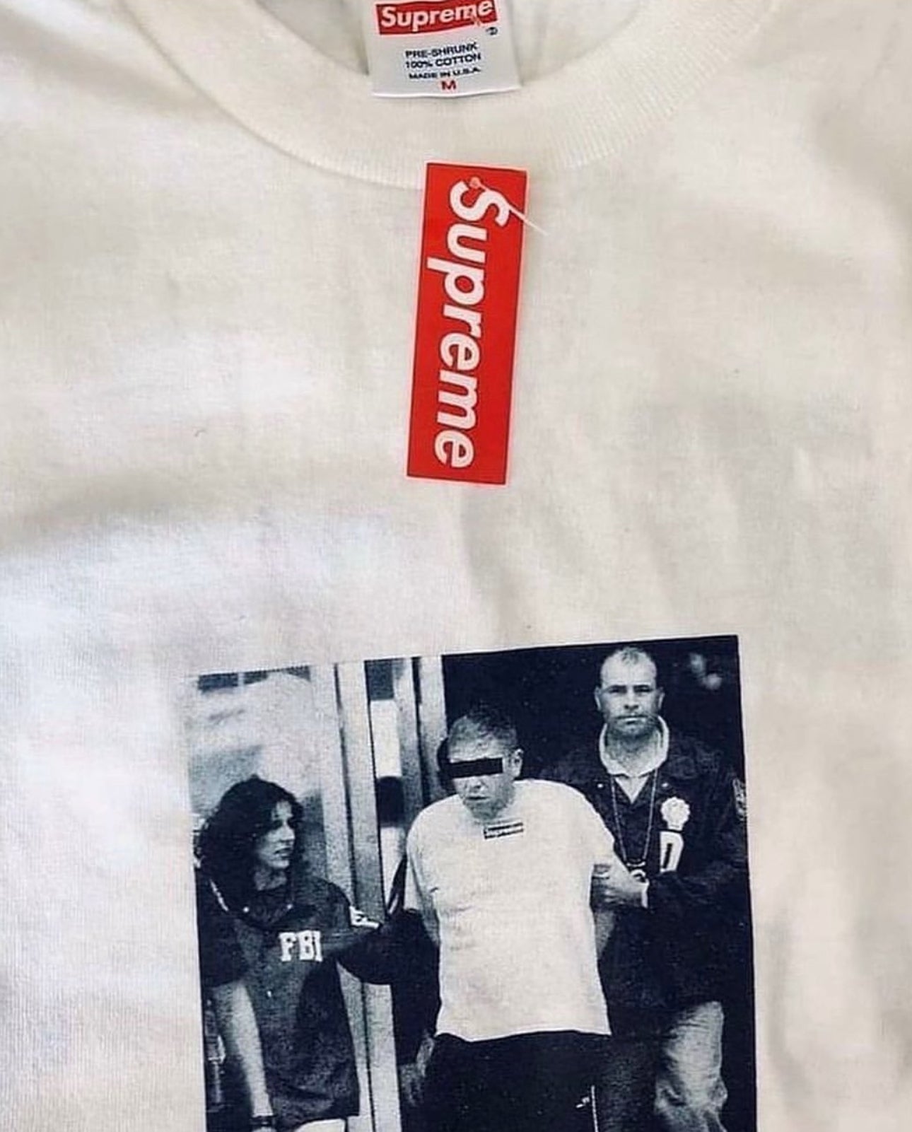 SS18 Supreme ‘Illegal Business Controls America’ Slogan Hoodie