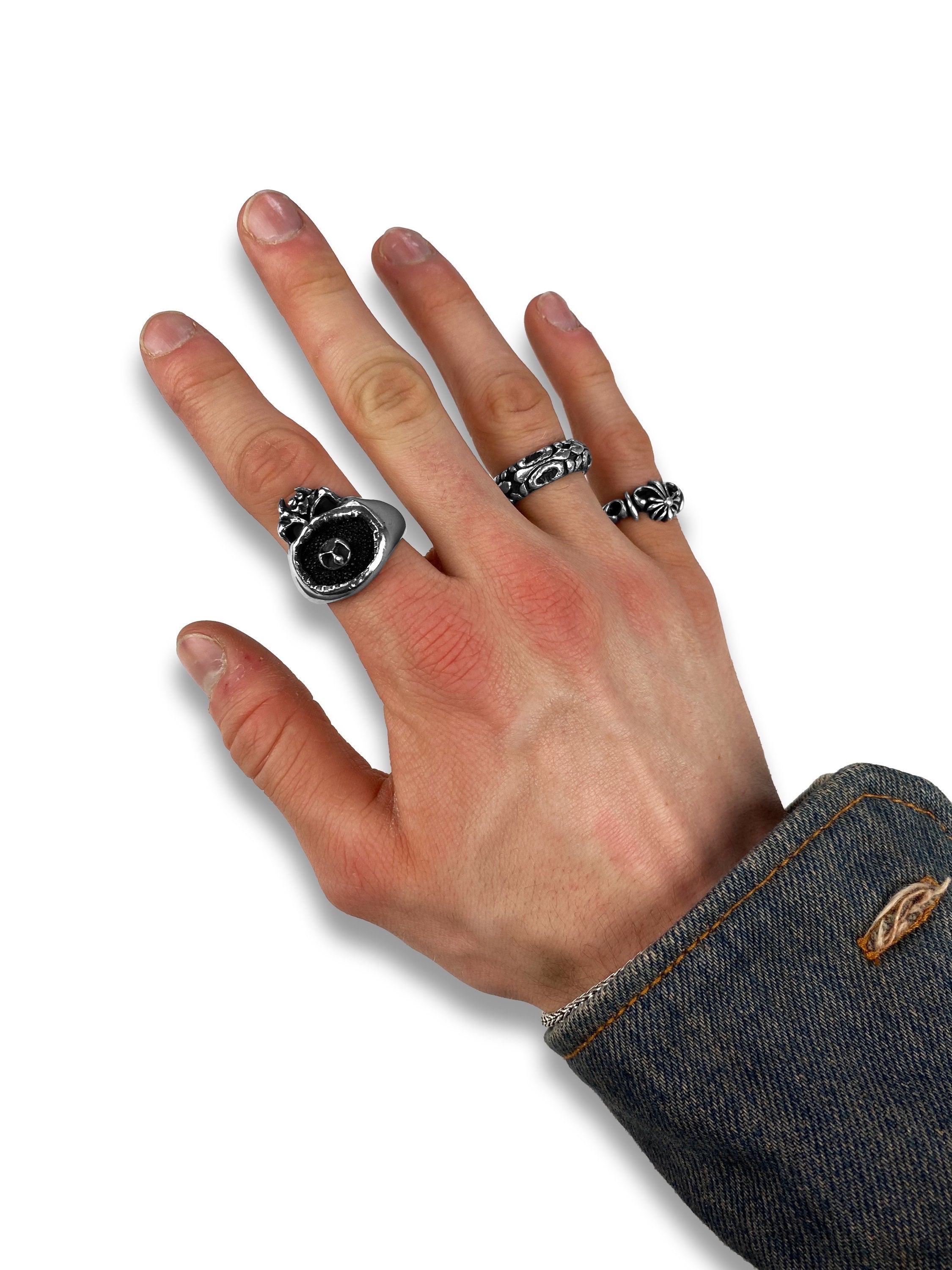 90s A&amp;G Rock n’ Roll Couture ‘Skull’ .925 Silver Ring