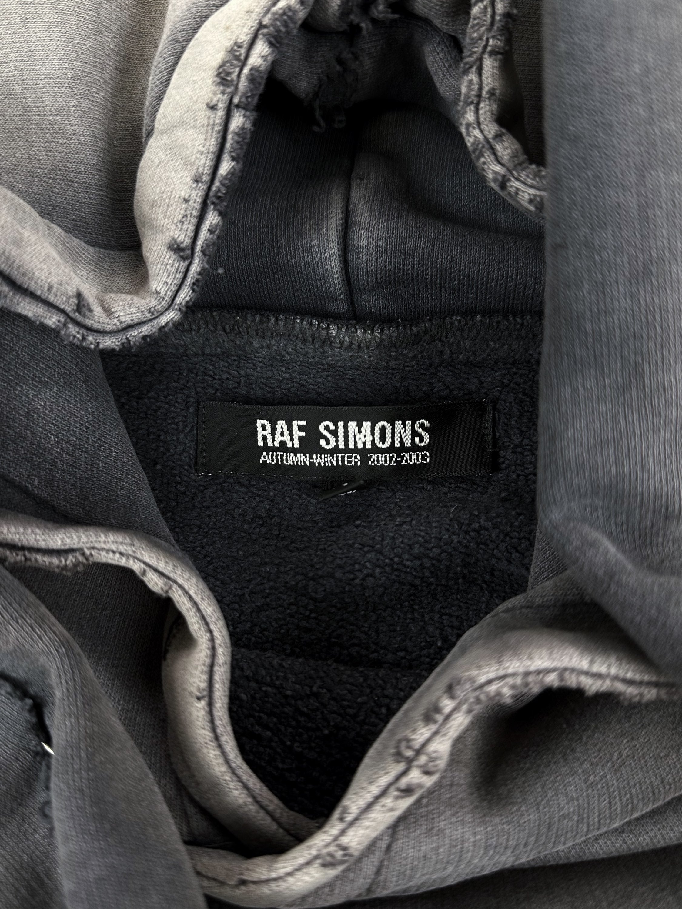 AW02 Raf Simons ‘Virginia Creeper’ Sun Faded Chest Logo Hoodie