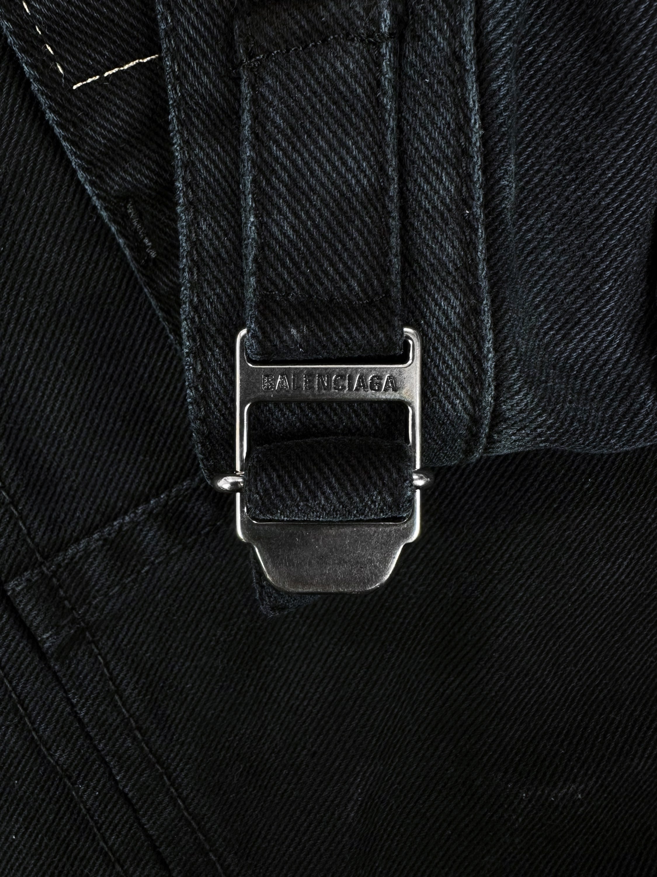 AW23 Balenciaga Baggy Multi Pocket Denim ‘Carpenter’ Pants