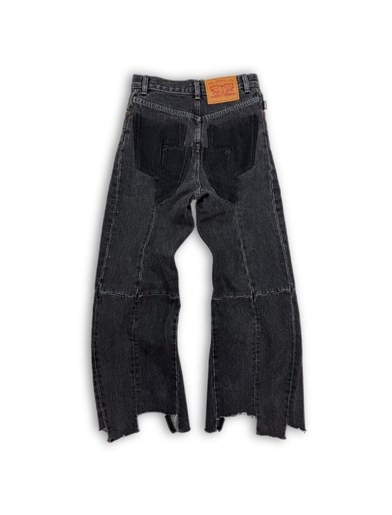 AW18 Vetements x Levi’s ‘Zipper’ Reconstructed Denim