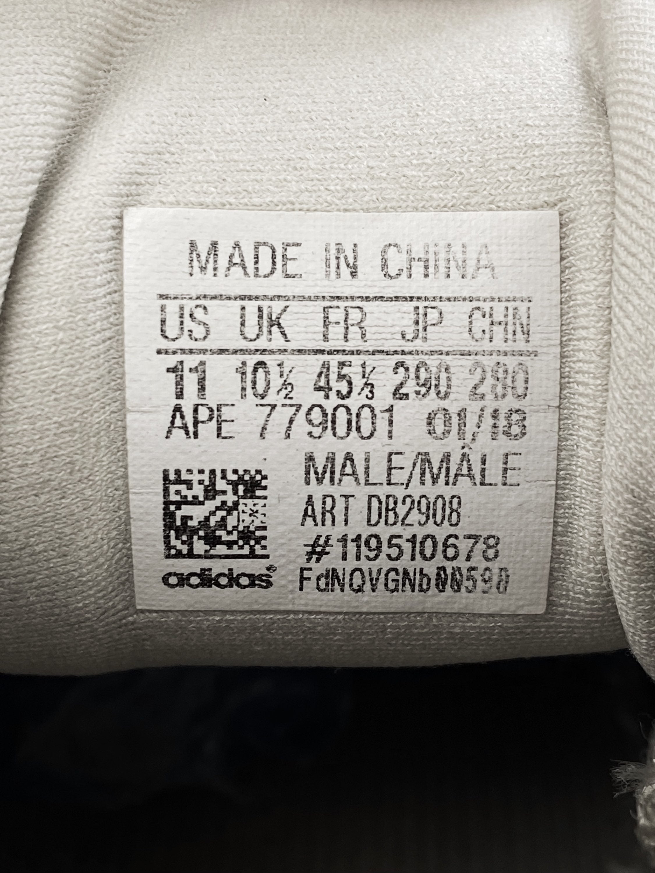 Yeezy 500 ‘Taupe Light’ Chunky Suede Low Top Sneakers