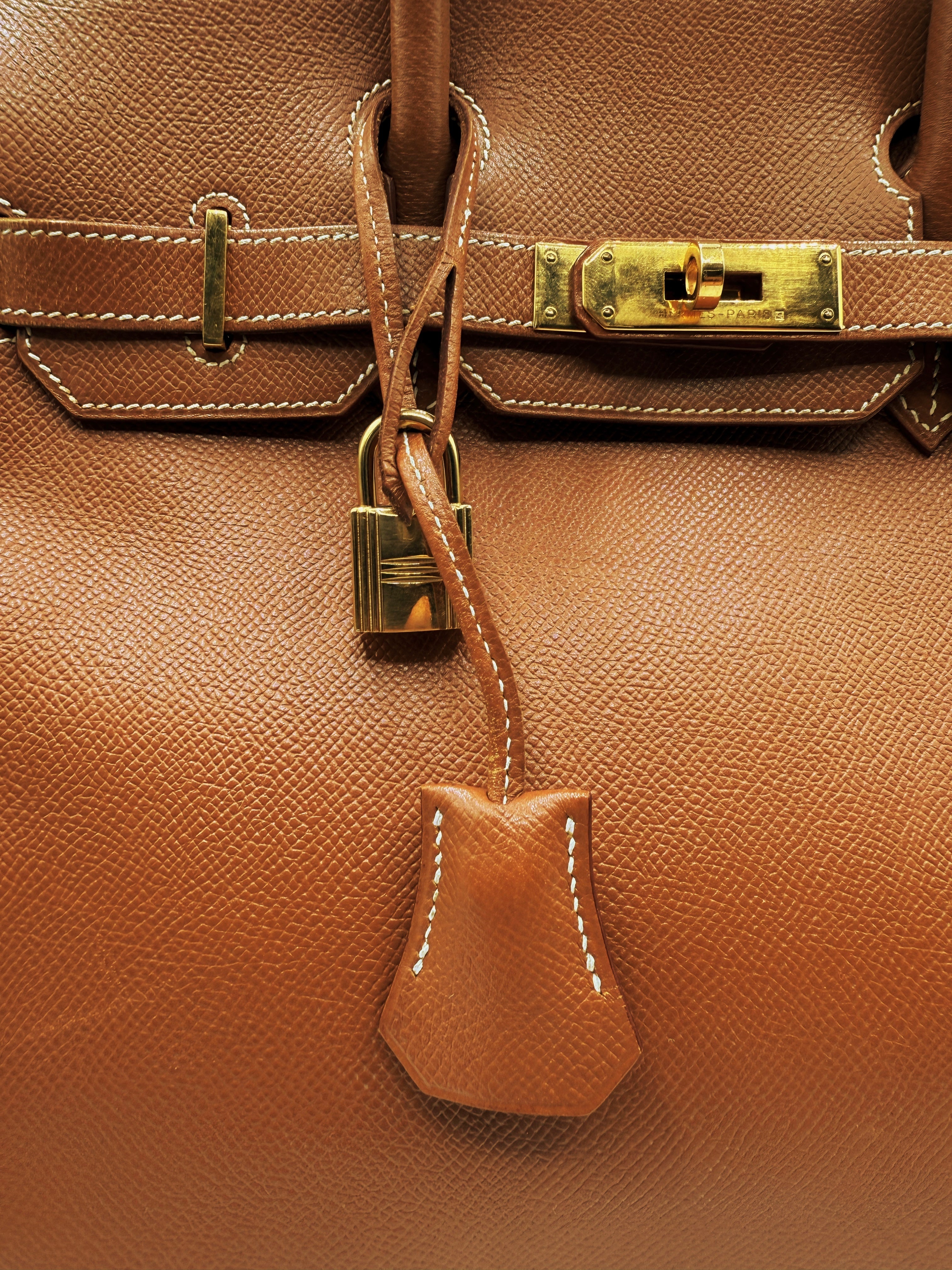 1999 Hermès Birkin 30 Togo Leather Gold Hardware Hand Bag