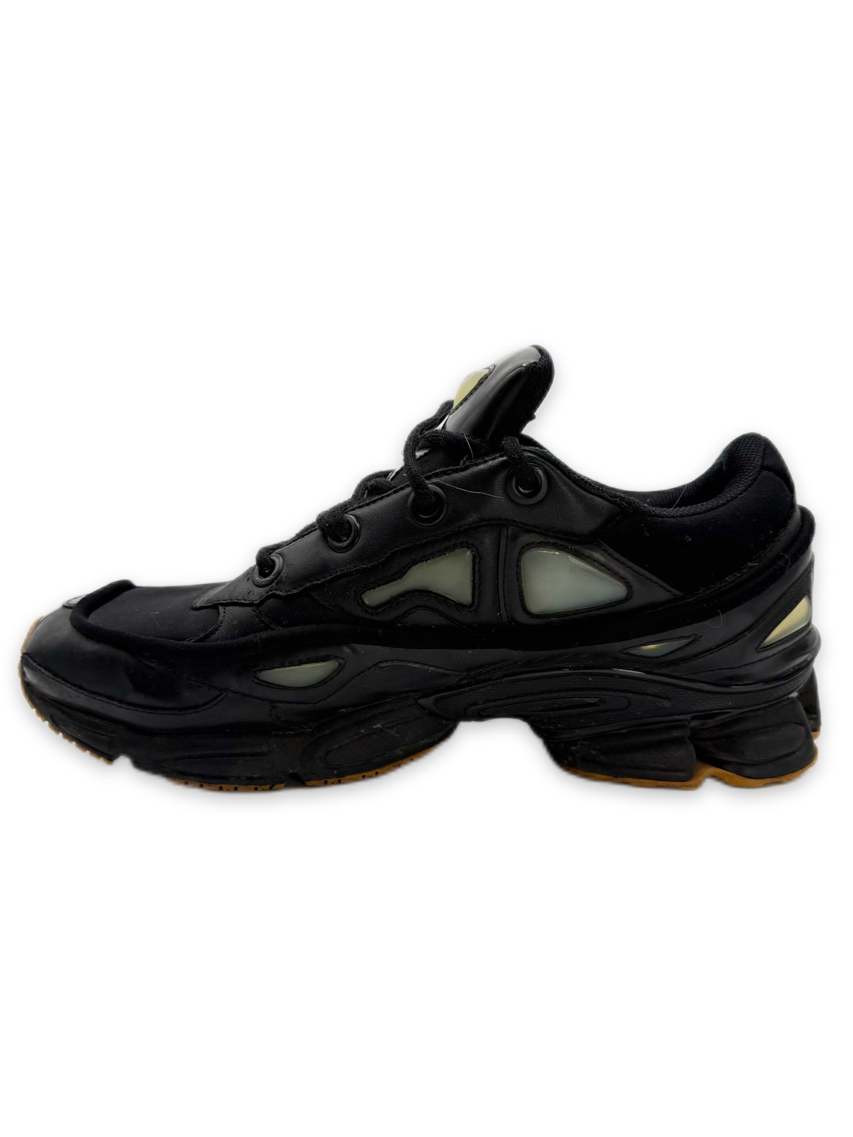Raf Simons Bunny Ozweego Black Low-top Sneakers