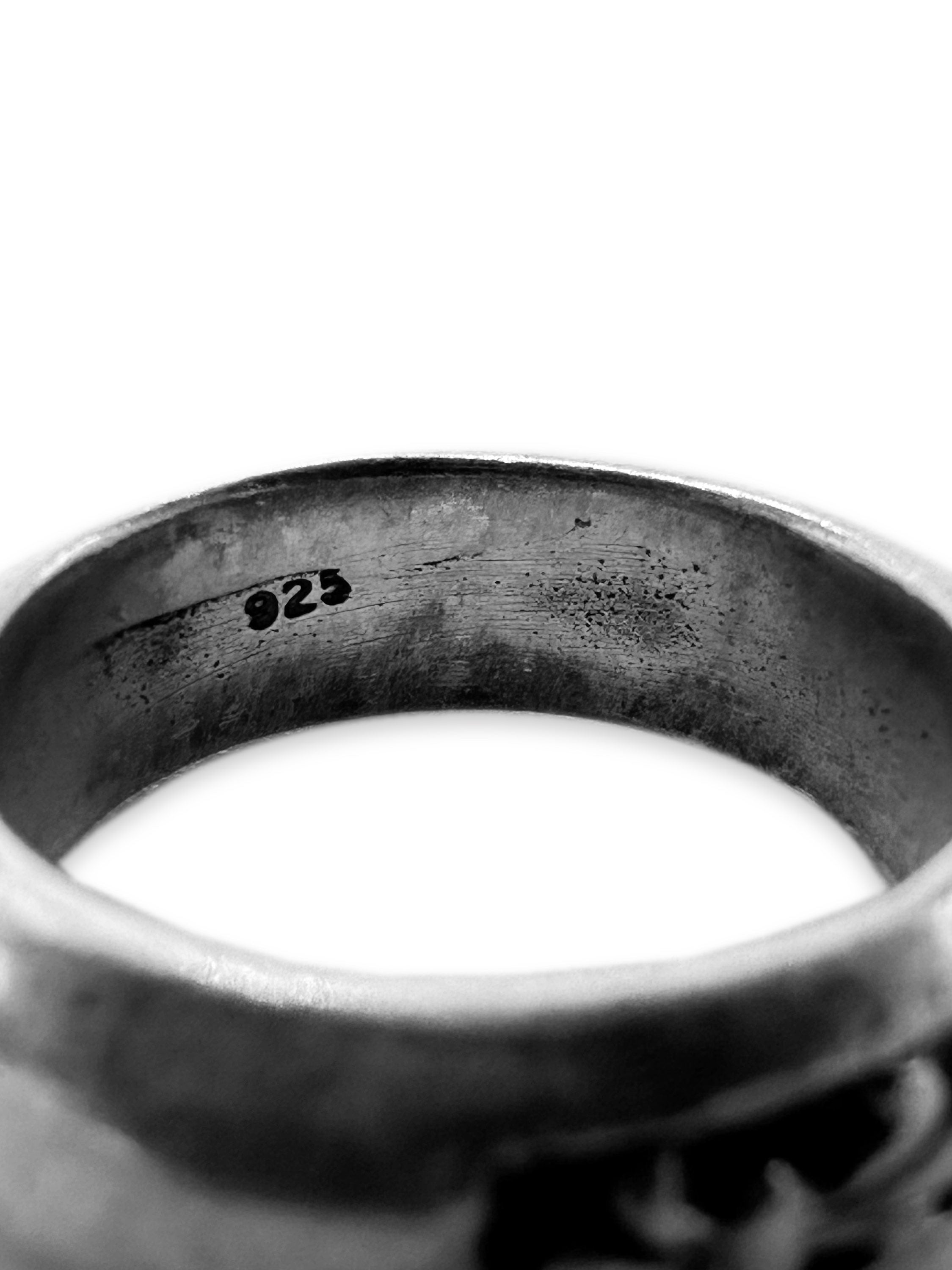 90s A&G .925 Silver Etched Motif Ring