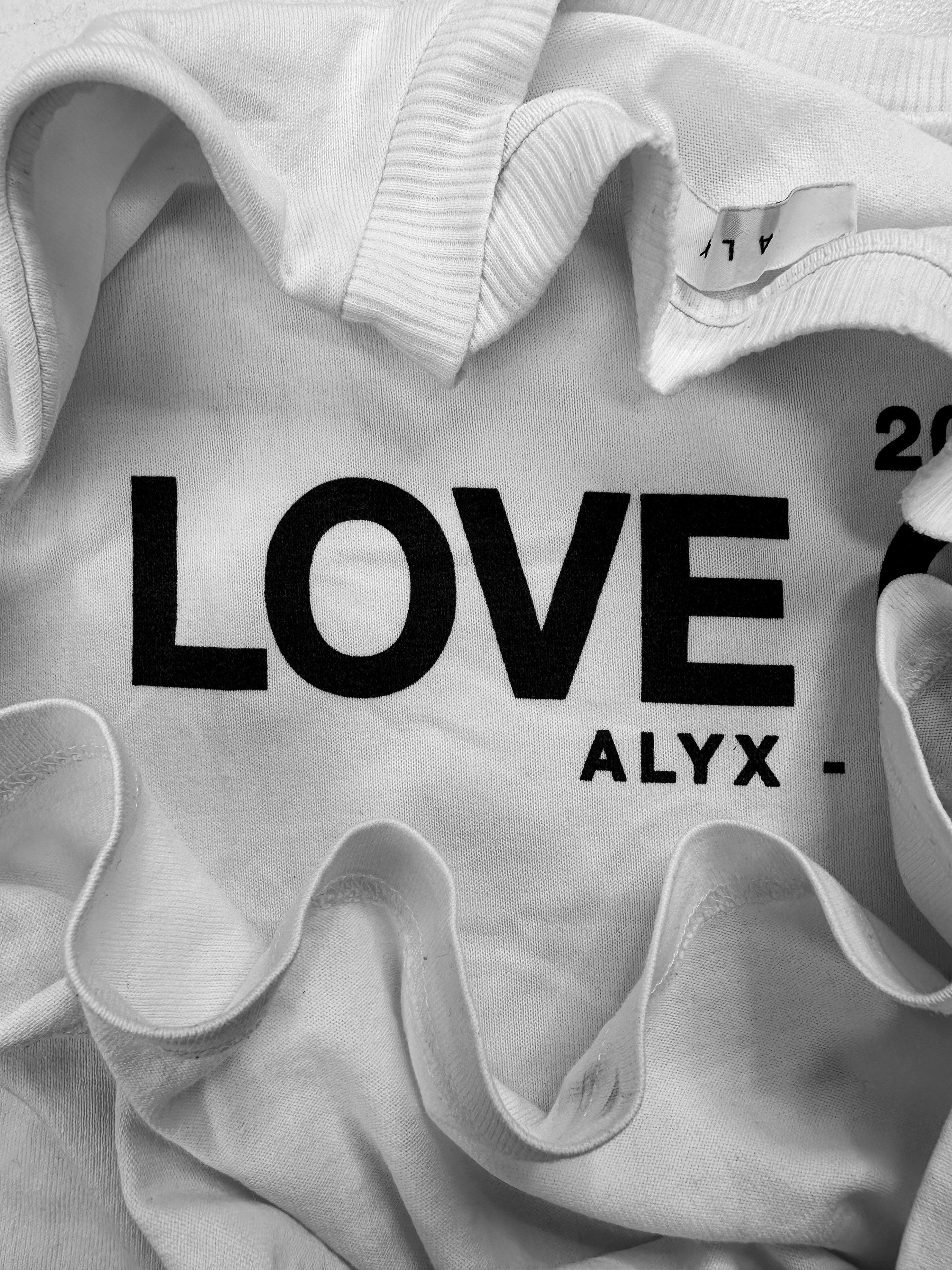 SS17 Alyx ‘Love Chaos’ Slogan Motif White Graphic T-Shirt