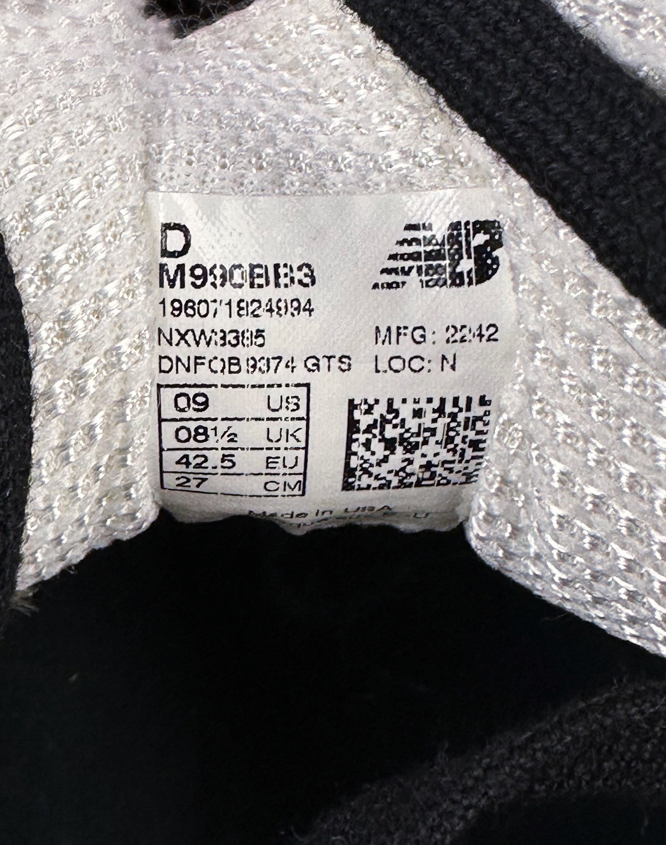 New Balance x Teddy Santis 990v3 Low-top Sneakers