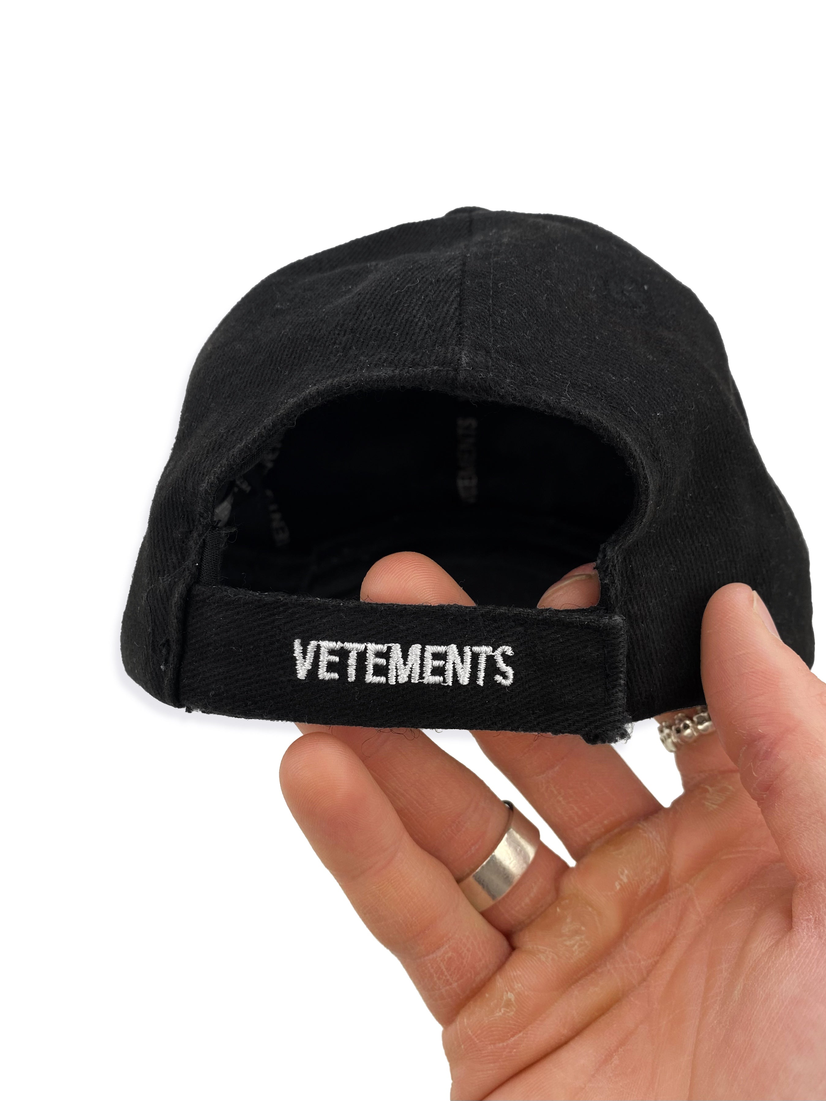 Vetements Haute Couture “Flag” Embroidered Strap-back Hat