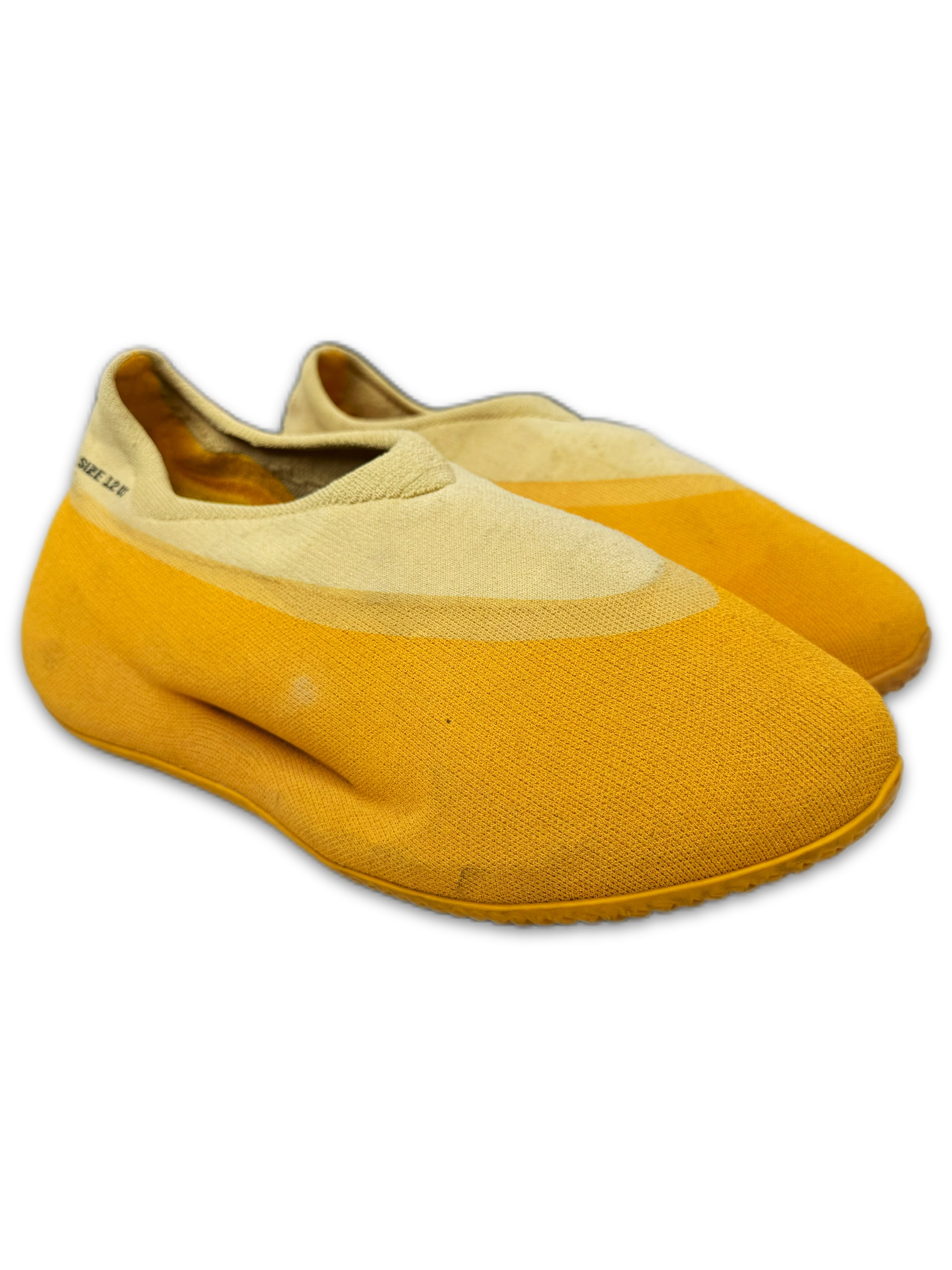 SS20 Yeezy SAMPLE 350 V3 Yellow Sulfur Knit Runner Sneakers