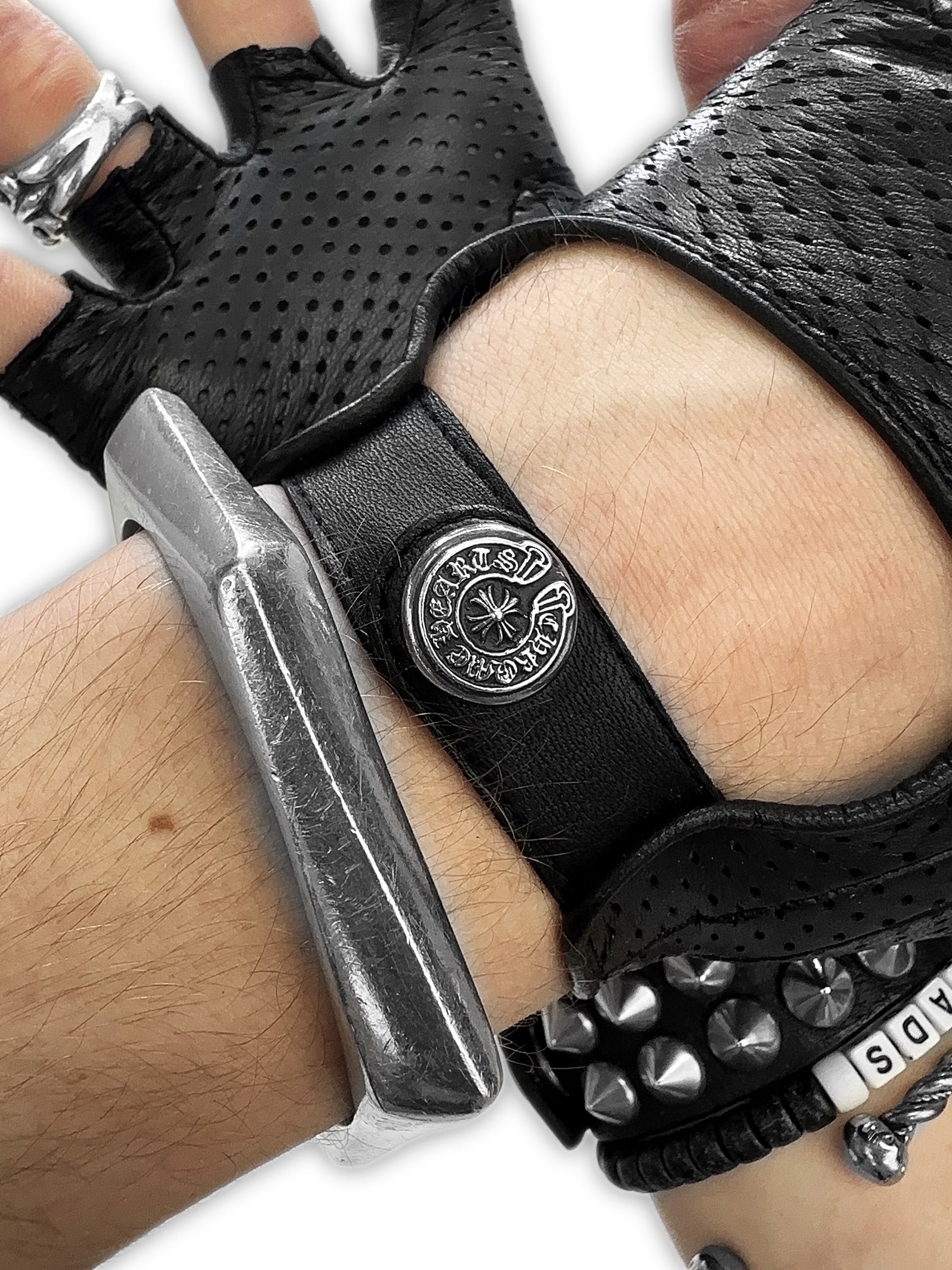 00s Chrome Hearts ‘Fingerless’ .925 Silver Leather Perforated Gloves