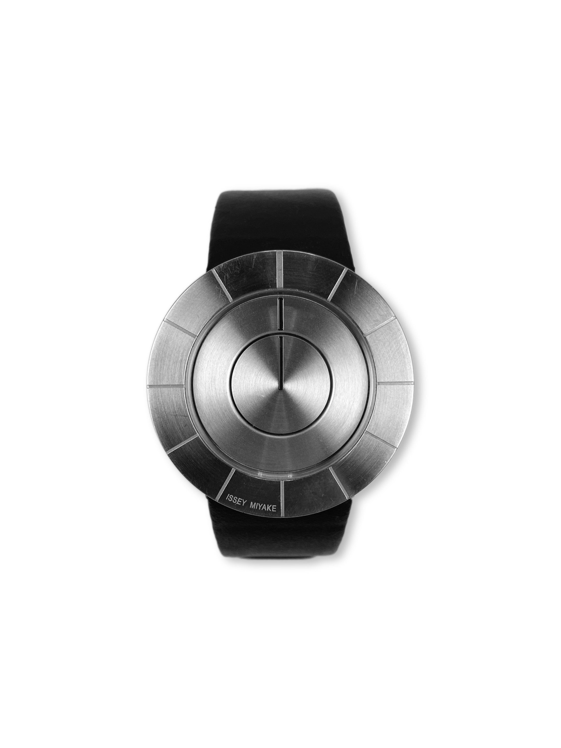 90s Issey Miyake TO SILAN001 Minimal Silver Watch