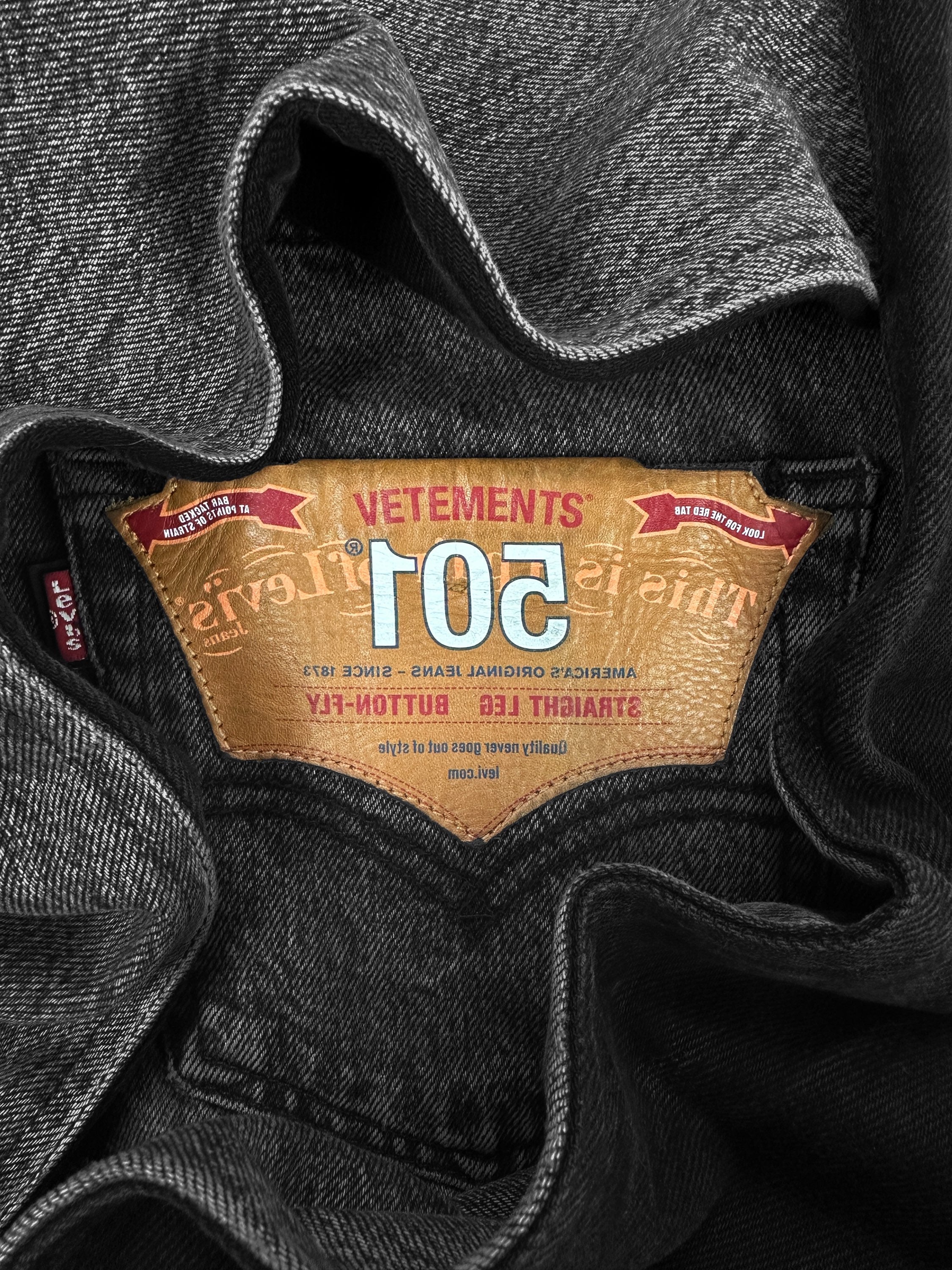 2018 Vetements x Levi’s Two Tone Distressed Denim