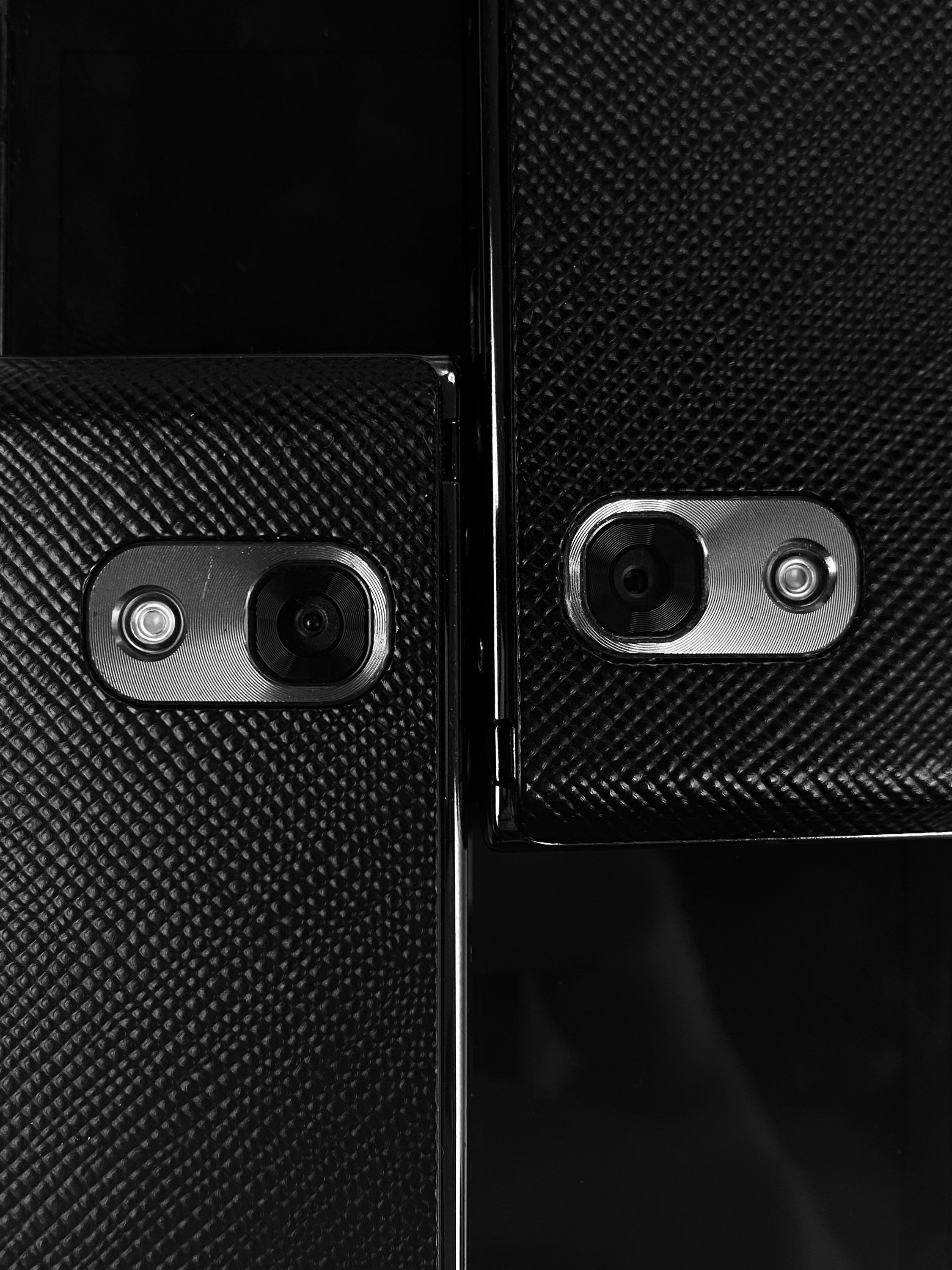 2012 Prada x LG ‘L-O2D’ 3.0 Capacitative Touch Screen Phone