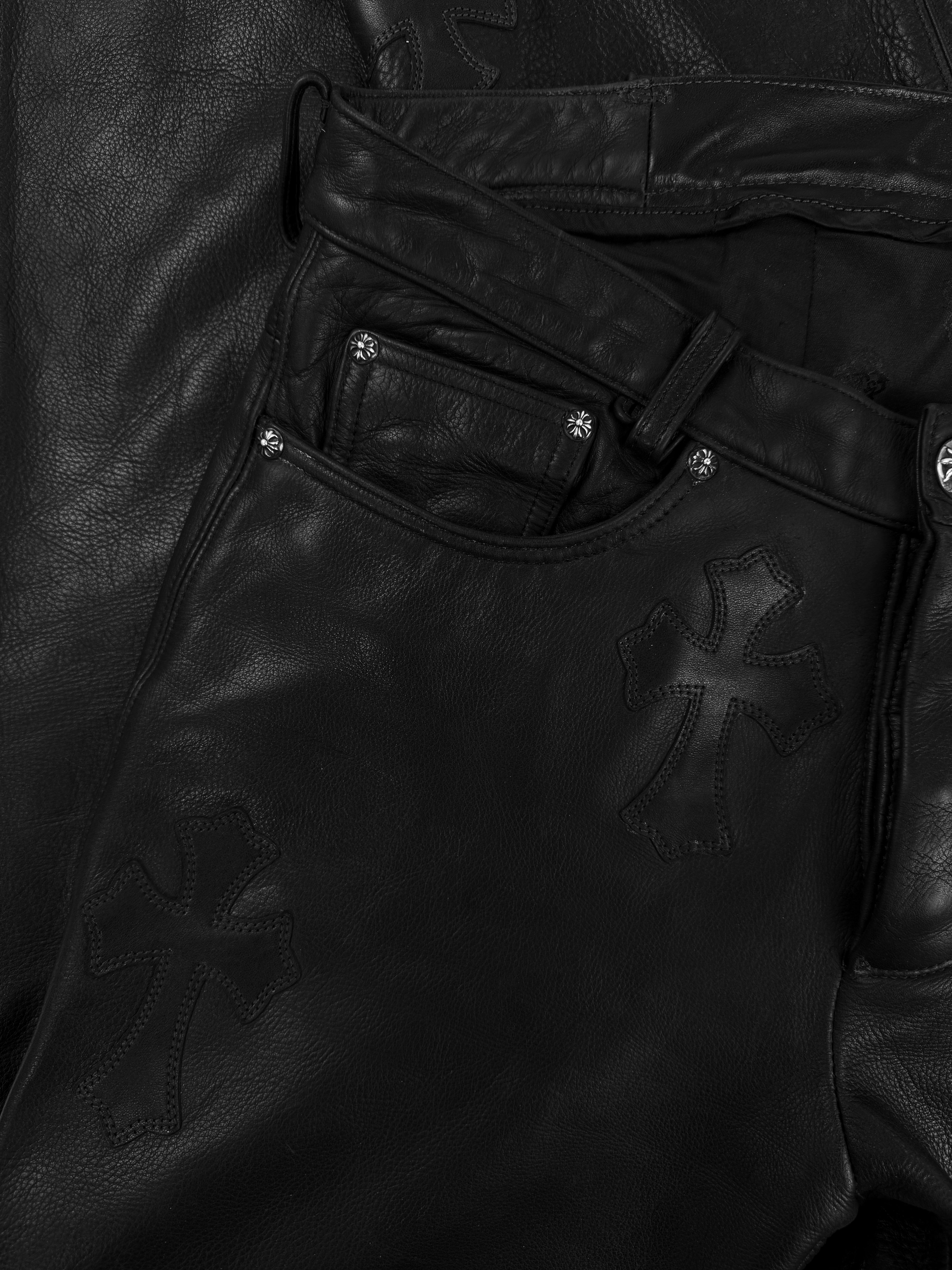 Chrome Hearts 30 Cross Patch Back Buckle Gunslinger Leather Fleur Knee Pants
