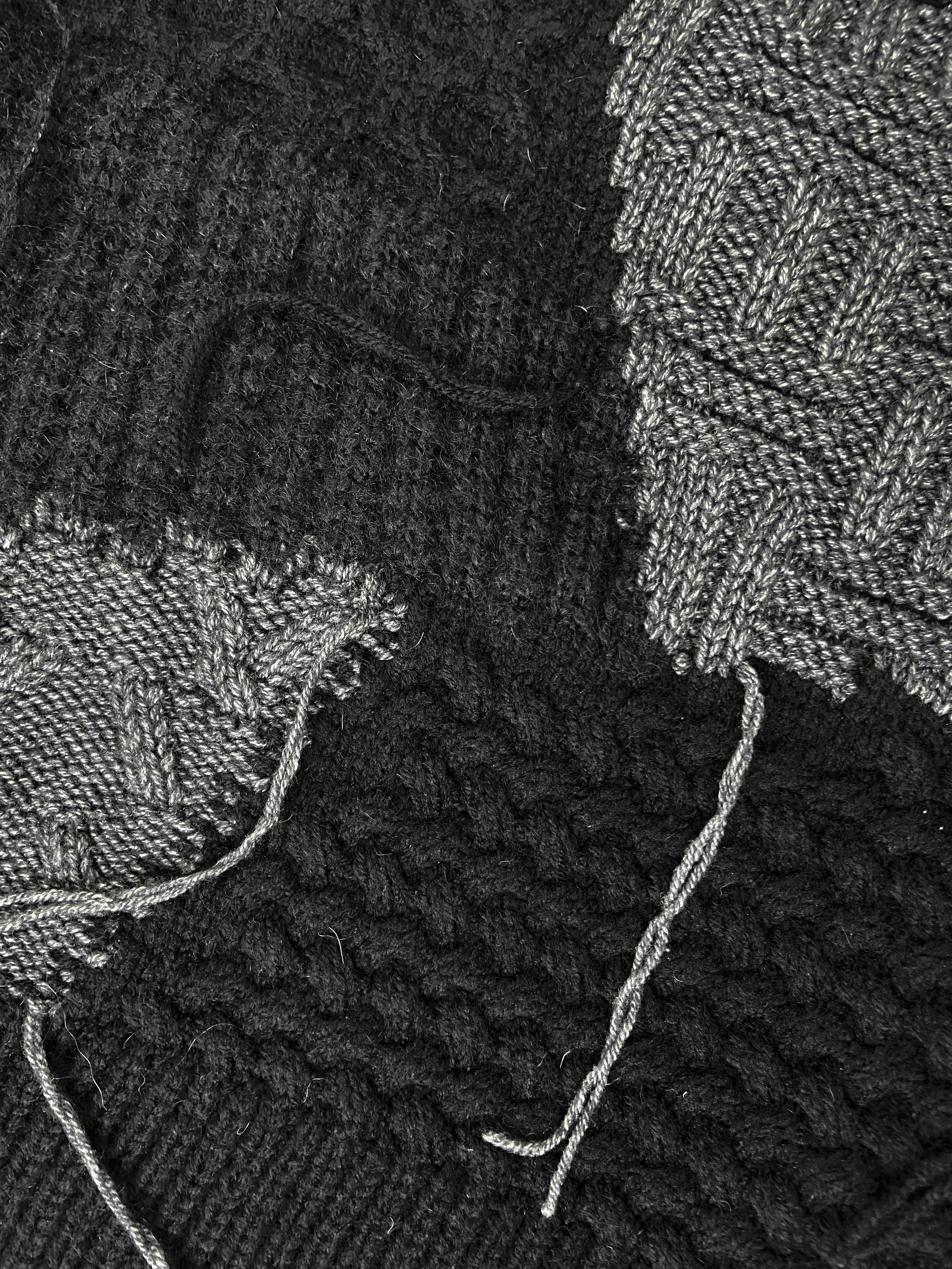 Mihara Yasuhiro Contrast Heavy Weave Elongated Sweater