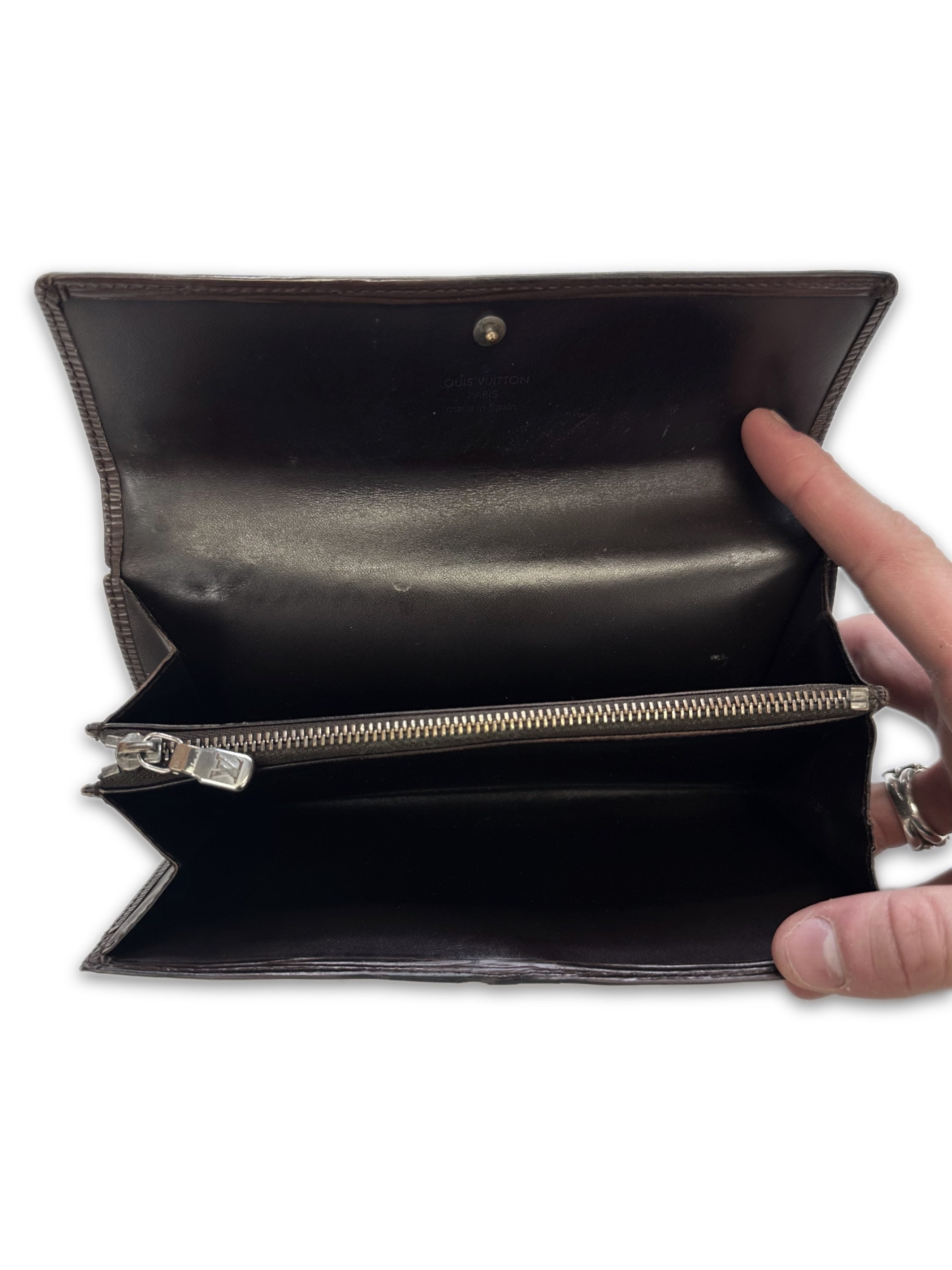 00s Louis Vuitton ‘Epi’ Logo Dark Brown Bifold Wallet