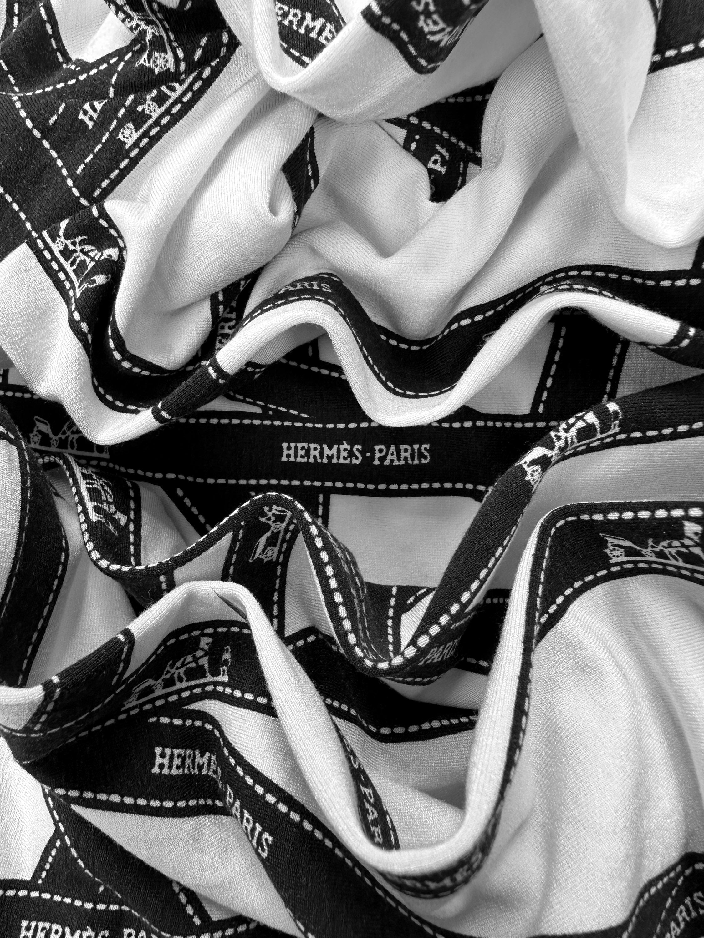 2004 Hermes ‘Boluc’ Ribbon Monogram White Long Sleeve