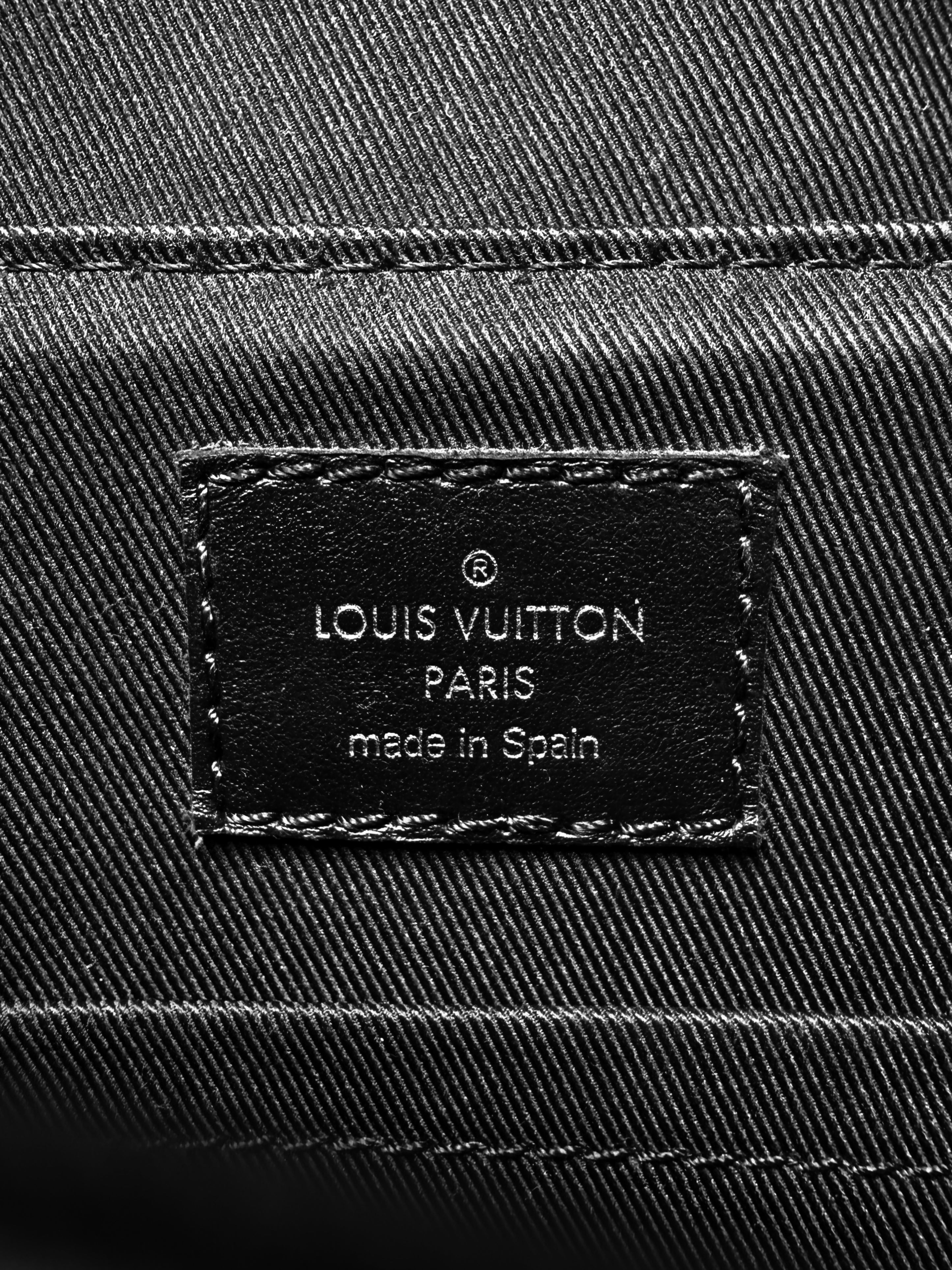 Louis Vuitton Black Leather Monogram Crossbody Shoulder Bag