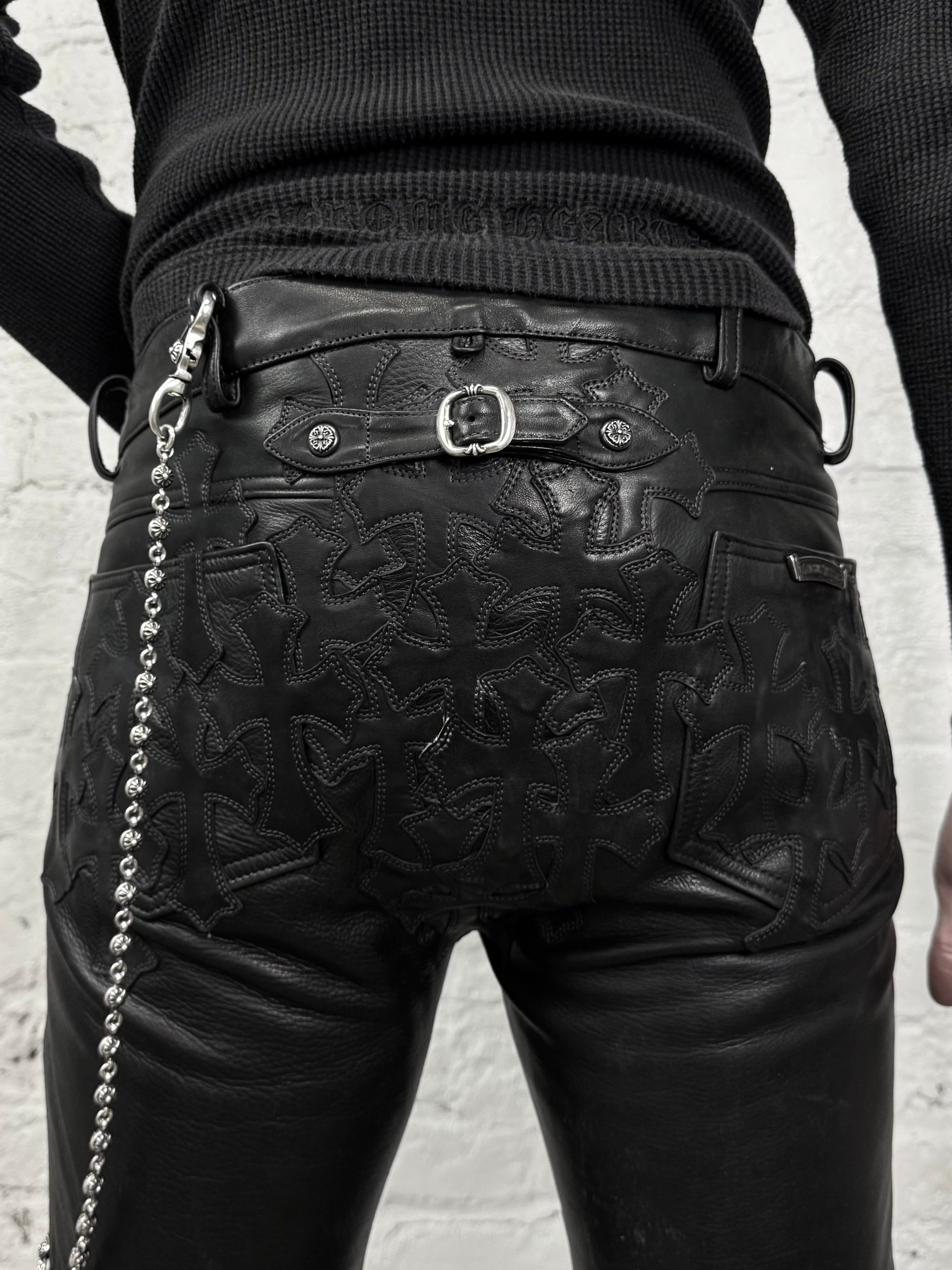 Chrome Hearts 30 Cross Patch Back Buckle Gunslinger Leather Fleur Knee Pants