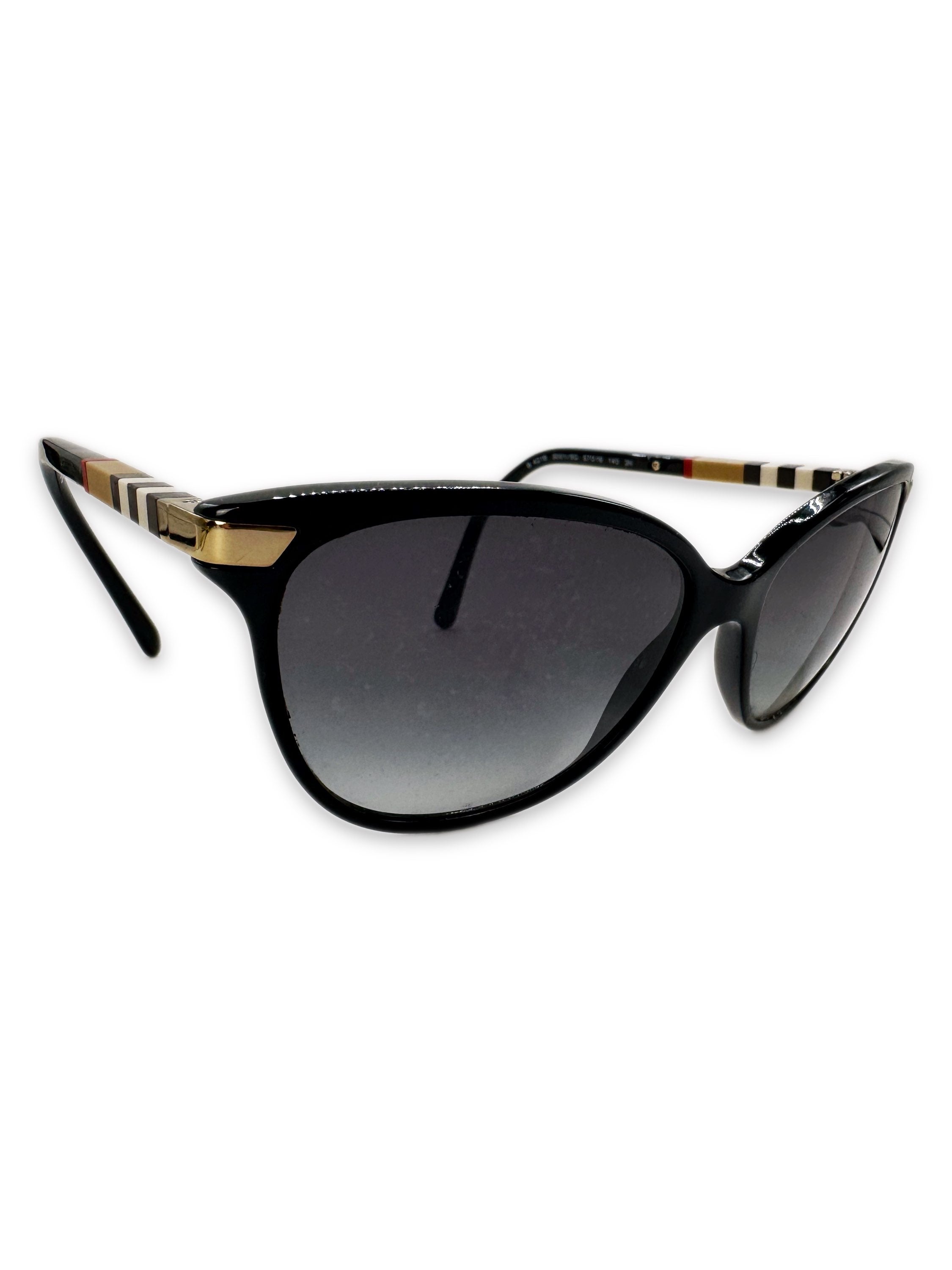 Burberry Novacheck Gradient Tint Rounded Sunglasses