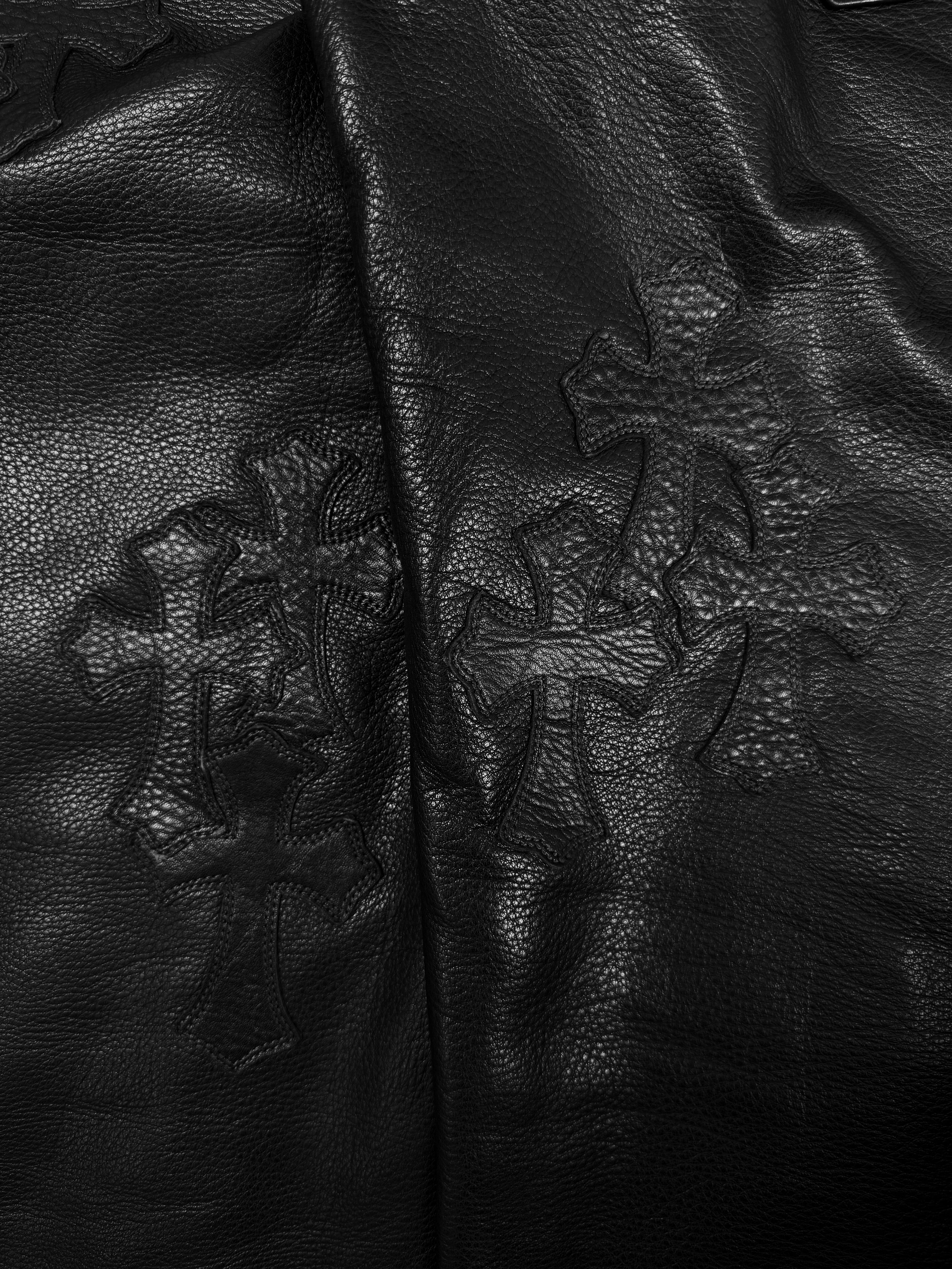 Chrome Hearts 32 Cross Patch Red Patent Leather Fleur Knee Pants