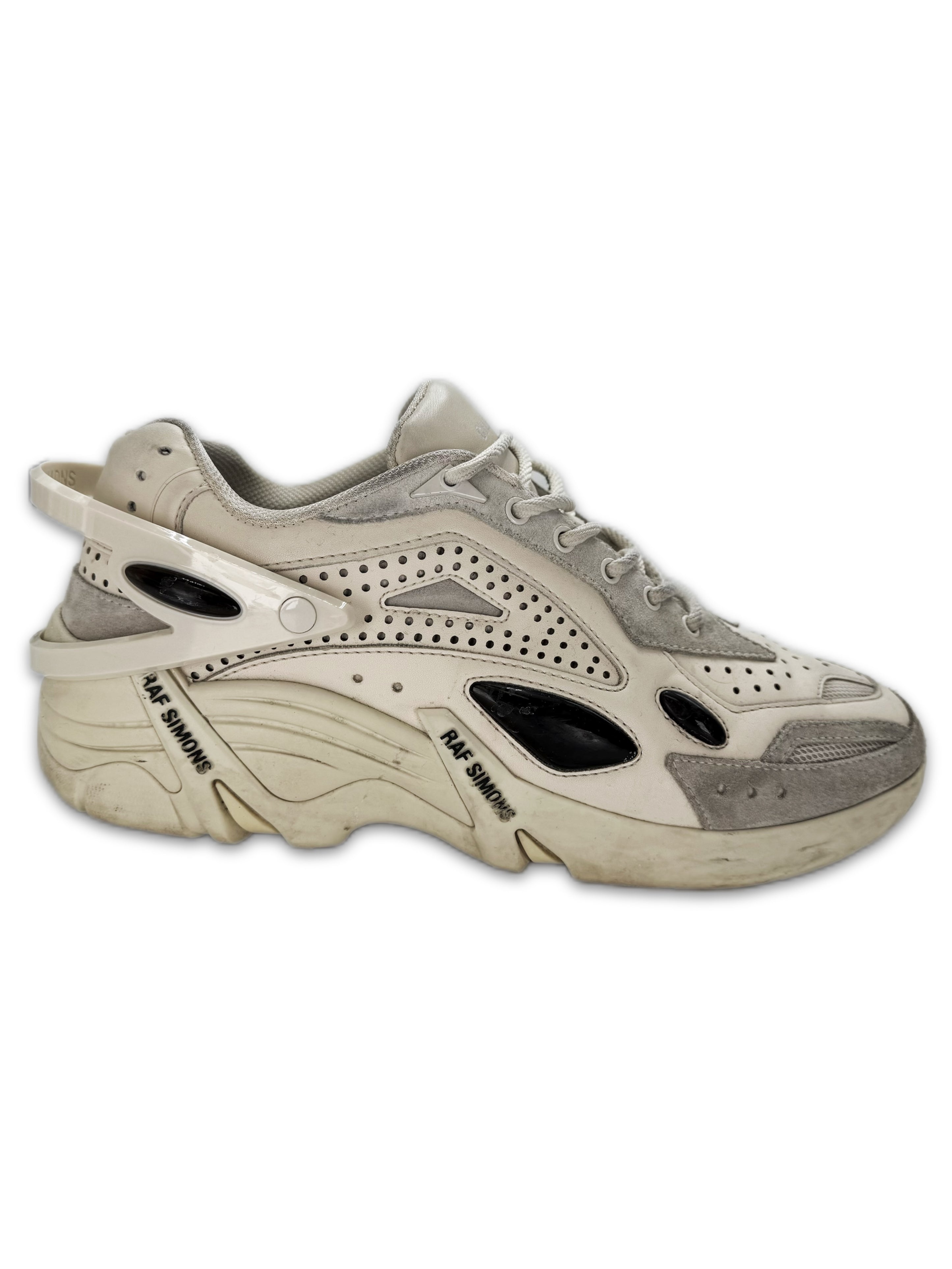 Raf Simons Cyclone-21 Beige Low-top Sneakers