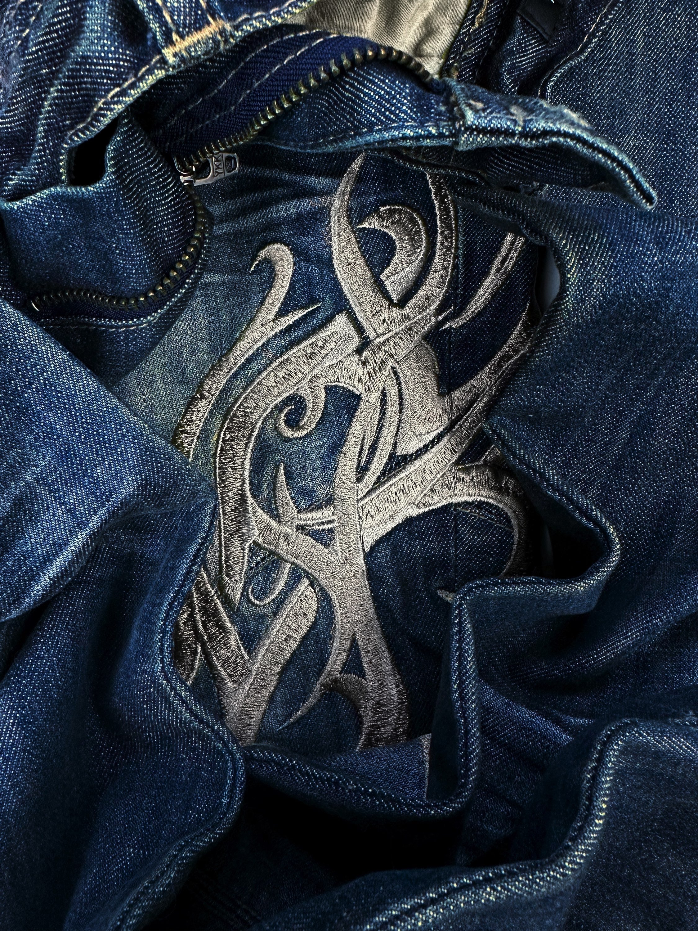 00S TORNADO MART 'SCYTHE' EMBROIDERED FLARE CUT WHISKERED DENIM