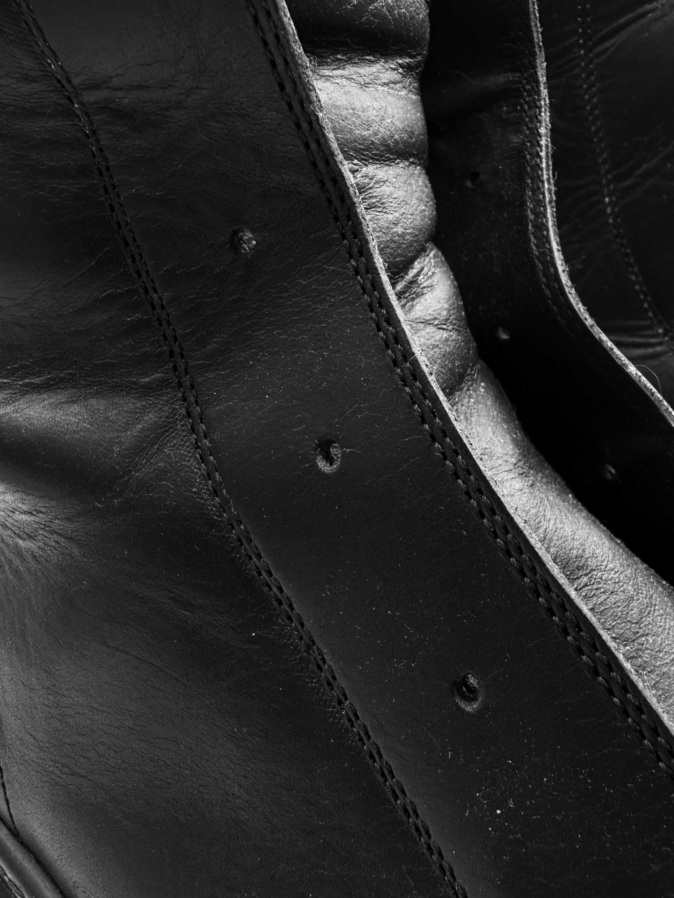 Rick Owens Laceless Black Leather Hi-top Ramone Sneakers