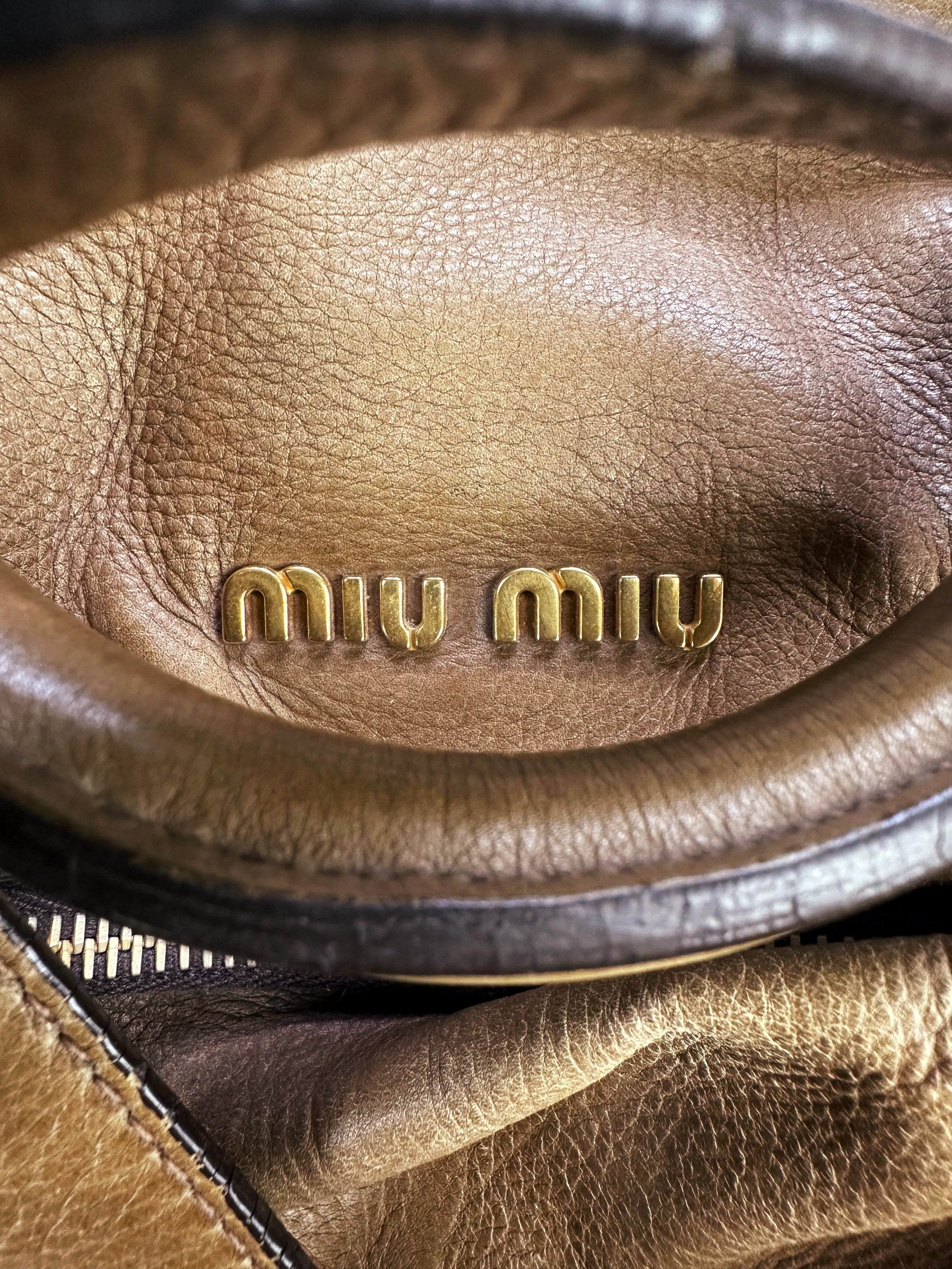 Miu Miu Caramel Brown Leather ‘Bow’ Motif Shoulder Bag