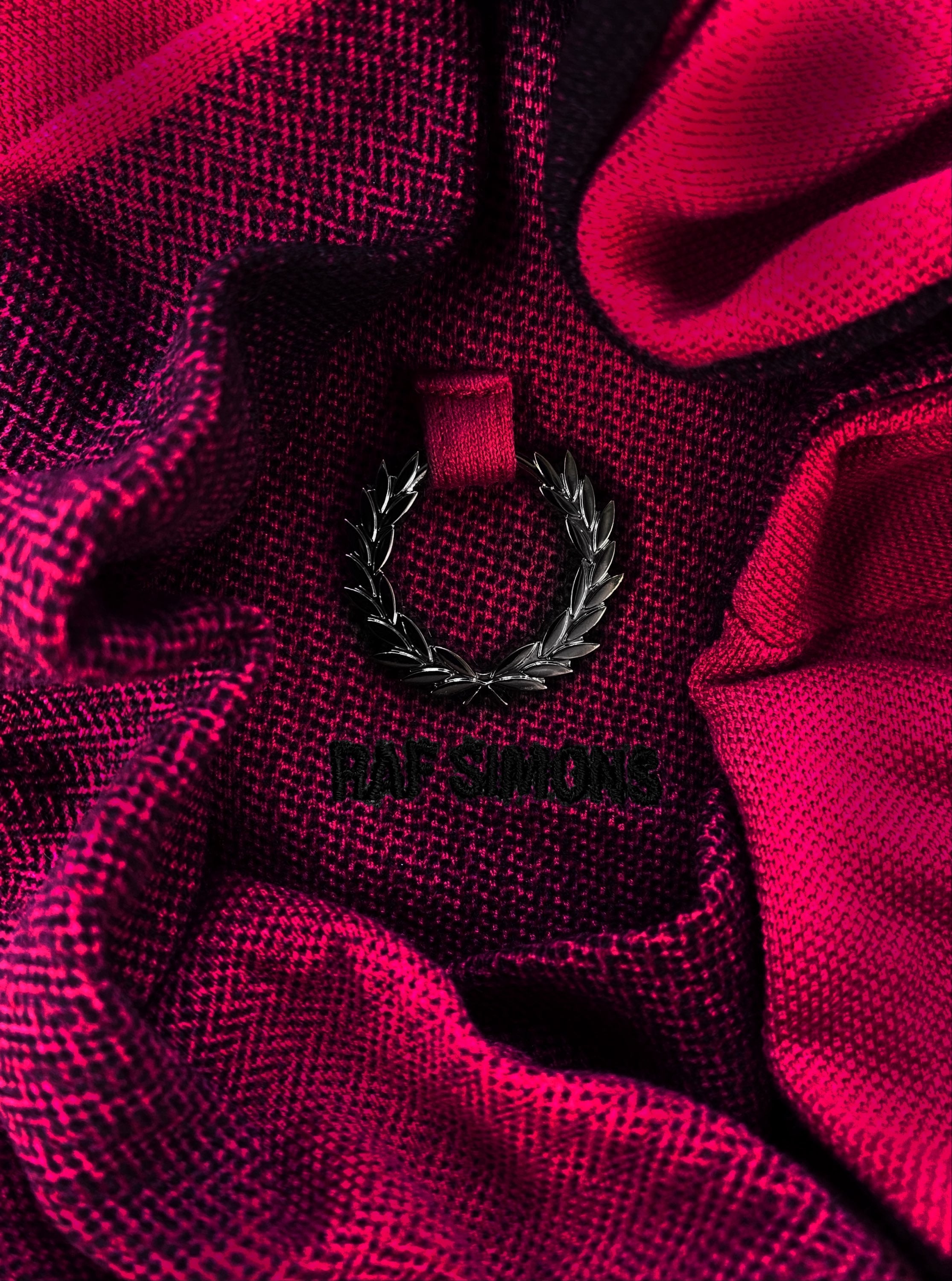 AW18 Raf Simons x Fred Perry ‘Faces’ Magenta Polo Shirt