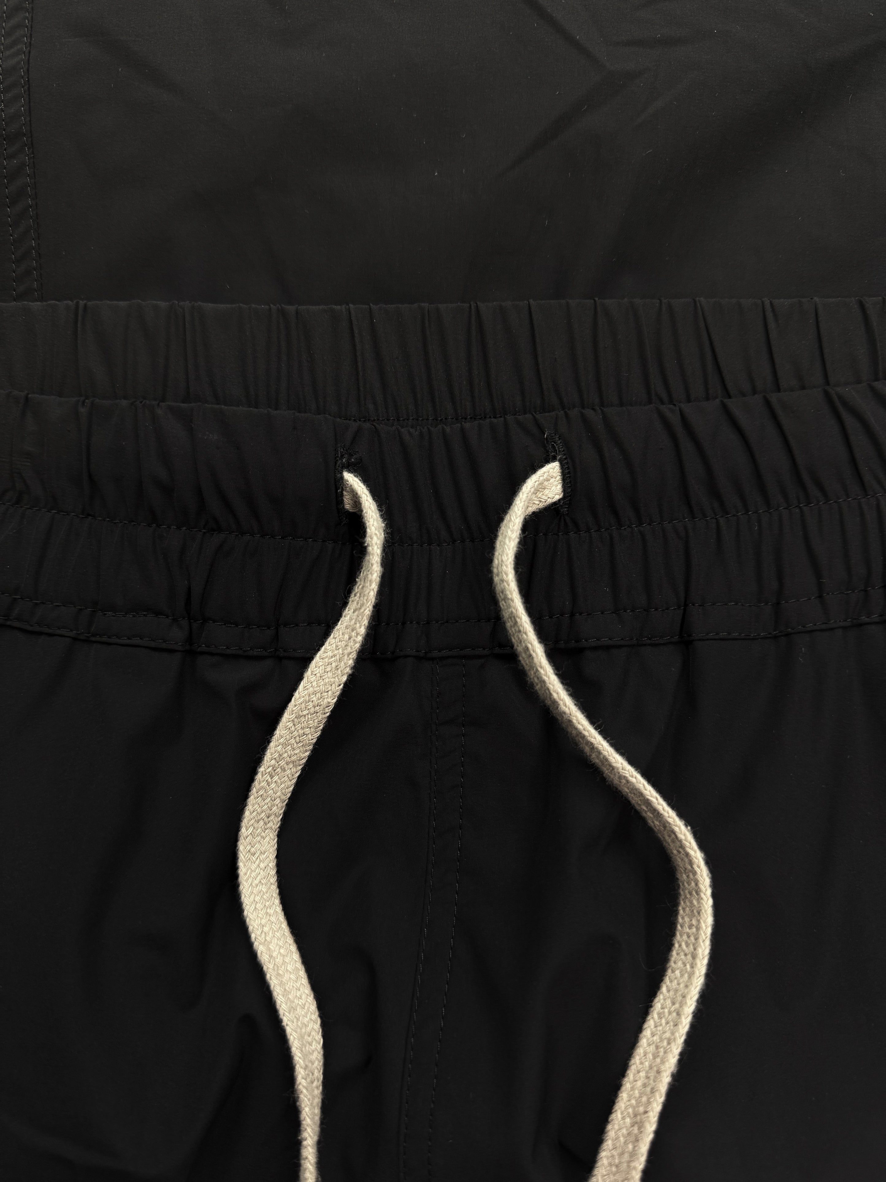 SS18 Rick Owens ‘Dirt’ Drop Crotch Elasticated Black Shorts