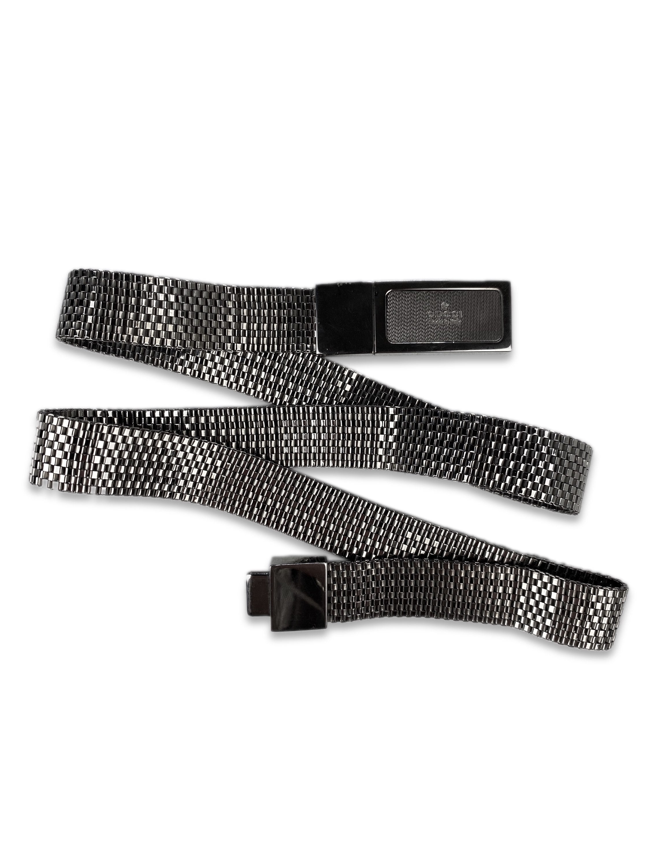 Gucci Metallic Chainlink Etched Logo Belt