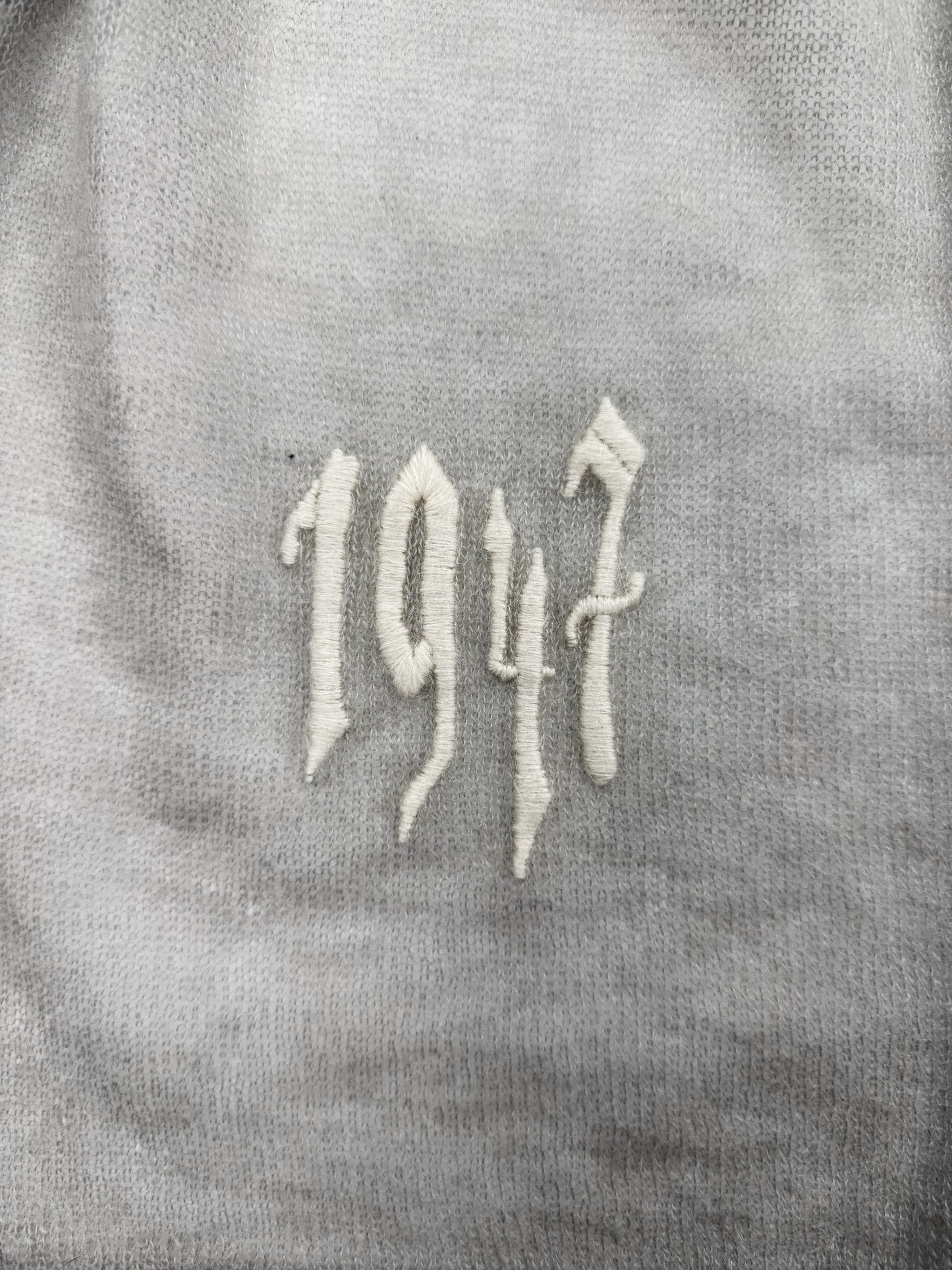 SS02 Dior ‘Christian Dior’ Gothic 1947 Mohair Grey Scarf