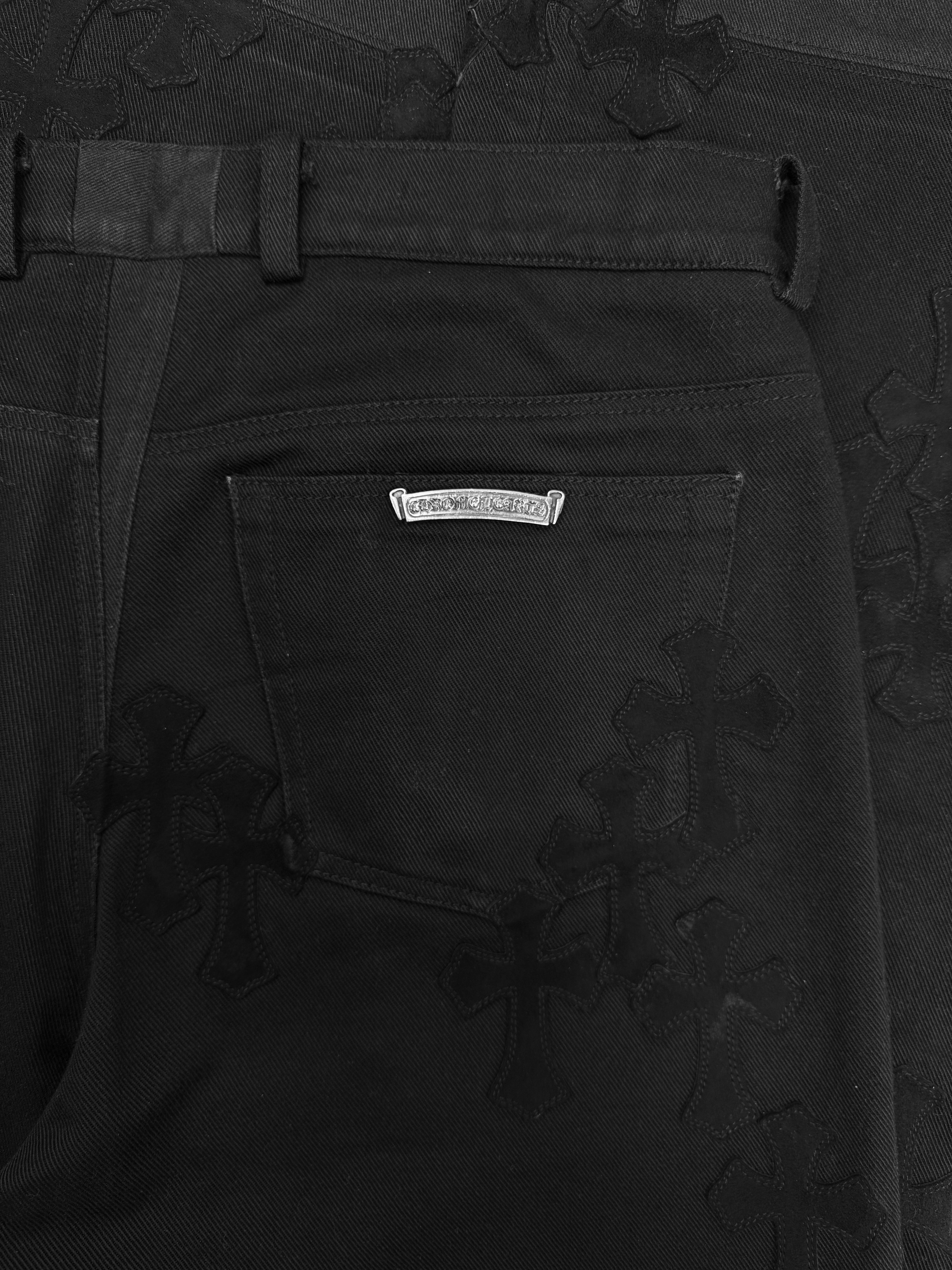 Chrome Hearts XL 46 Silver Cross Patch Fleur Knee Suede Black Denim
