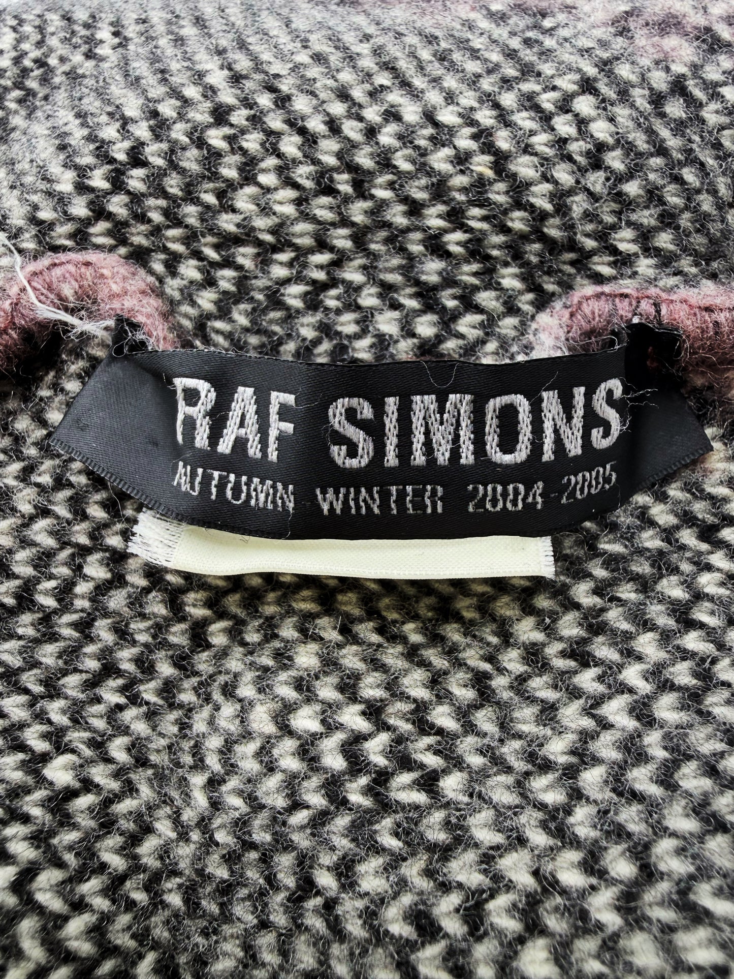 AW04 Raf Simons ‘Waves’ Purple Paisley Knit Beanie