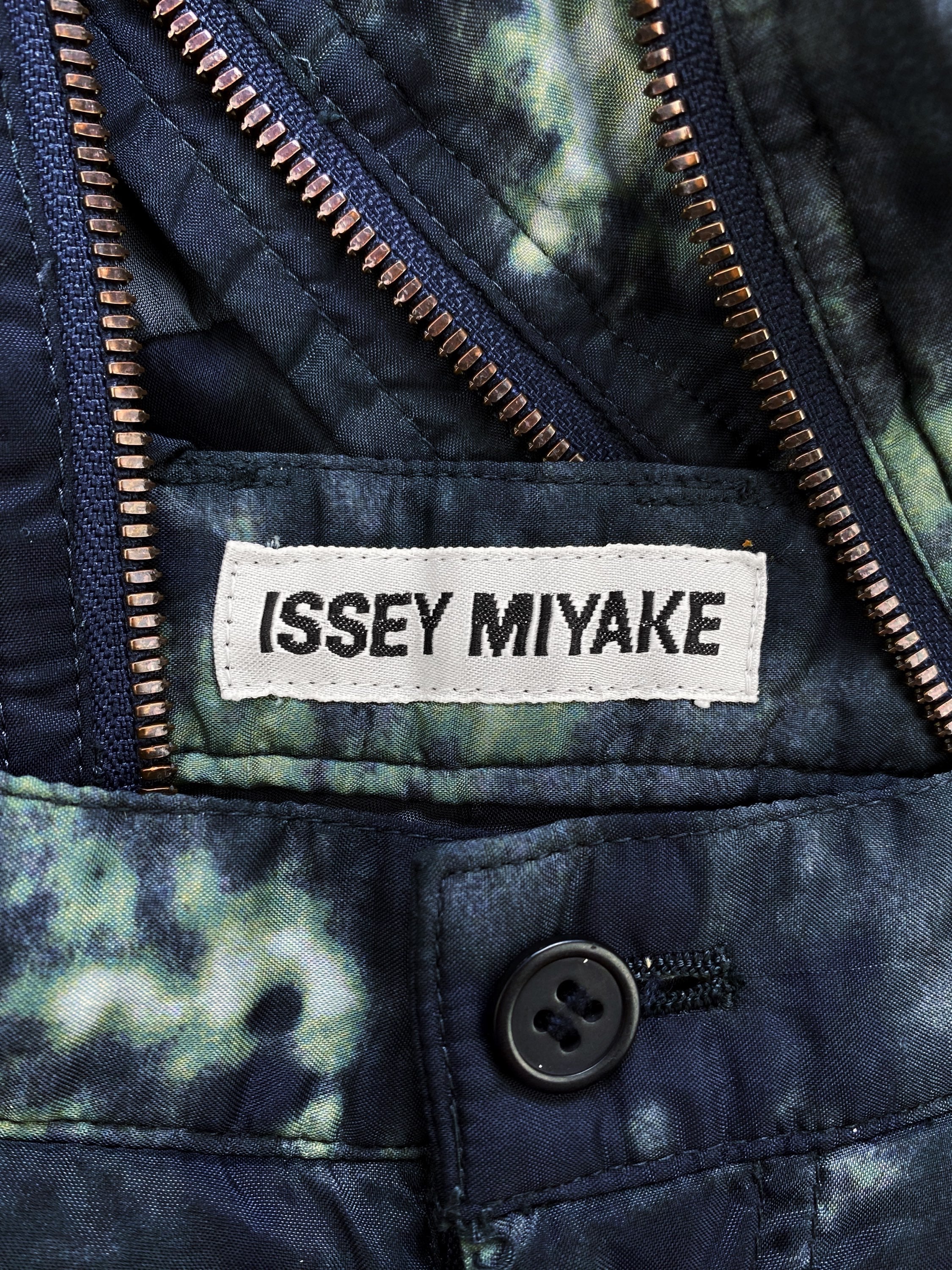 90’s Issey Miyake Asymmetric Banana Cut Nylon Bacteria Pants